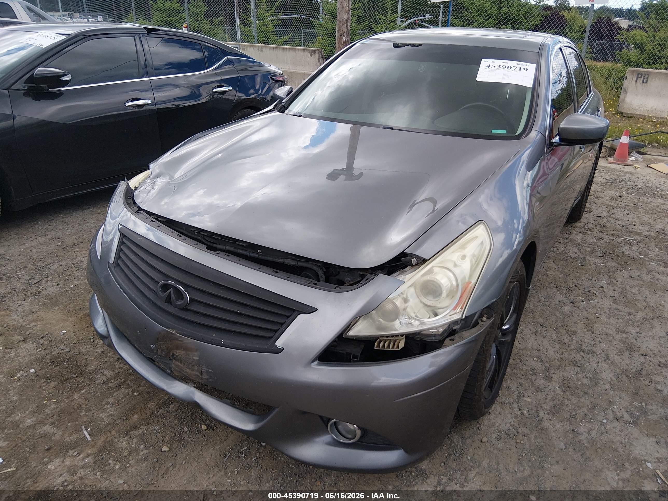 2010 Infiniti G37x   Gray vin: JN1CV6AR1AM461672