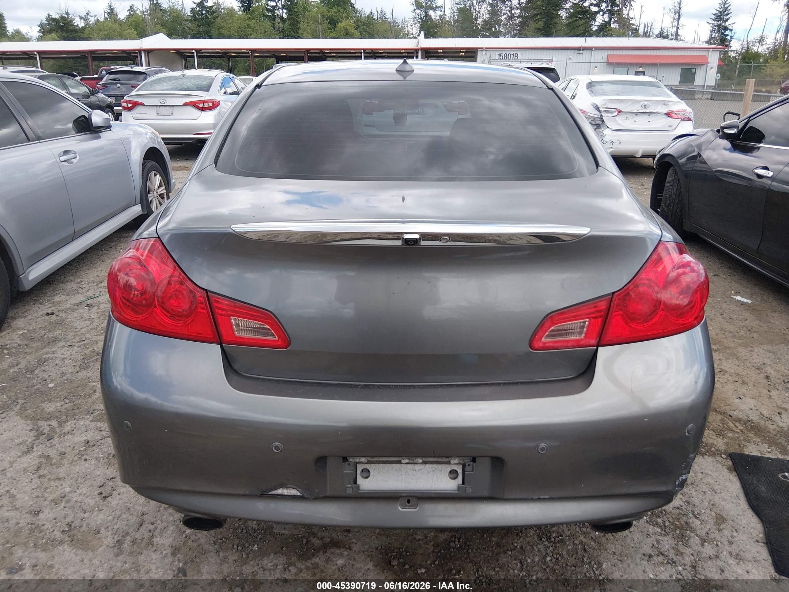 2010 Infiniti G37x   Gray vin: JN1CV6AR1AM461672
