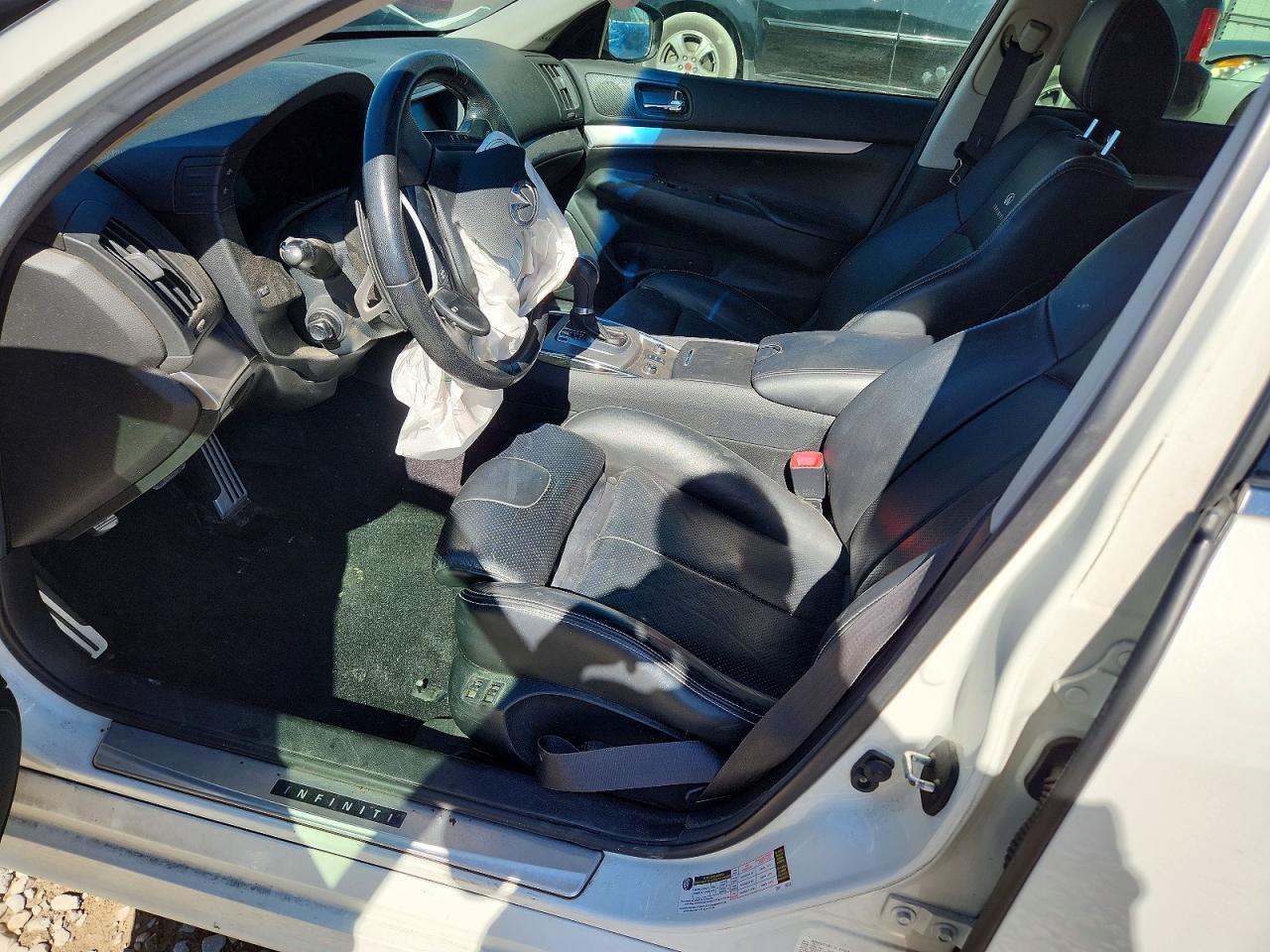 2012 Infiniti G37 Sedan X White vin: JN1CV6AR1CM670056