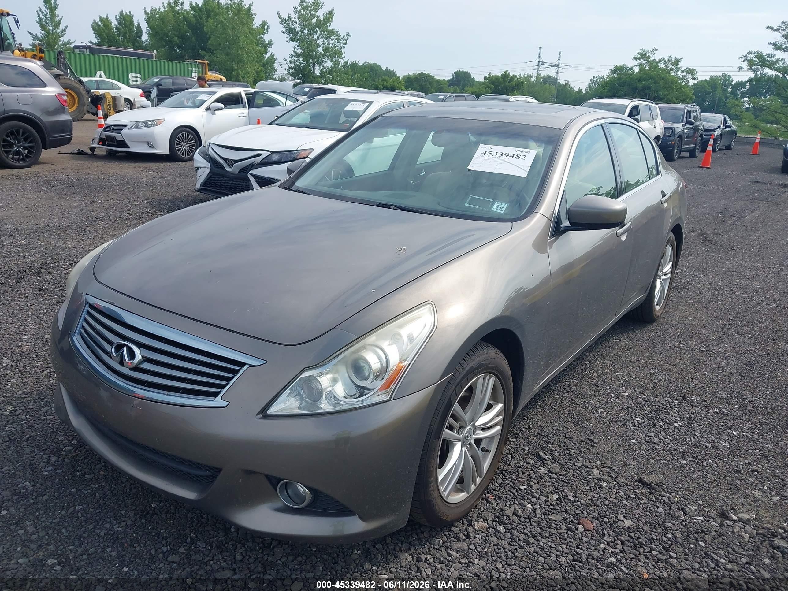 2012 Infiniti G37x   Beige vin: JN1CV6AR1CM681235