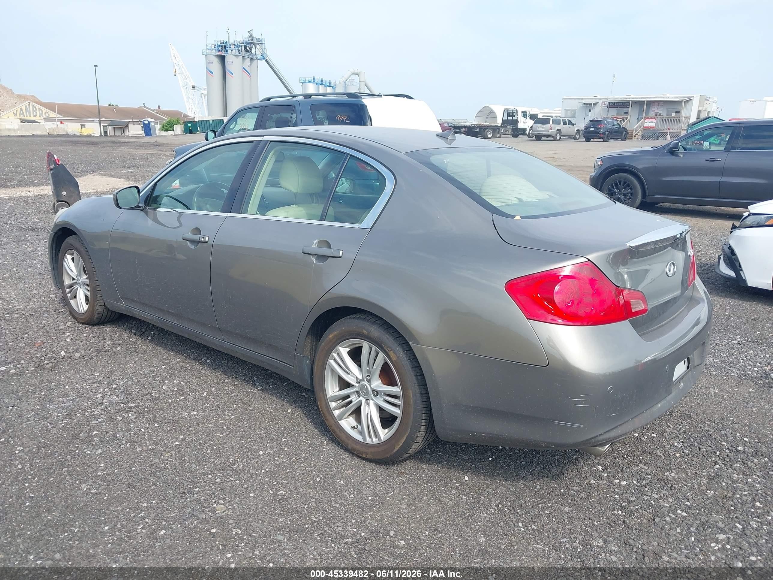 2012 Infiniti G37x   Beige vin: JN1CV6AR1CM681235