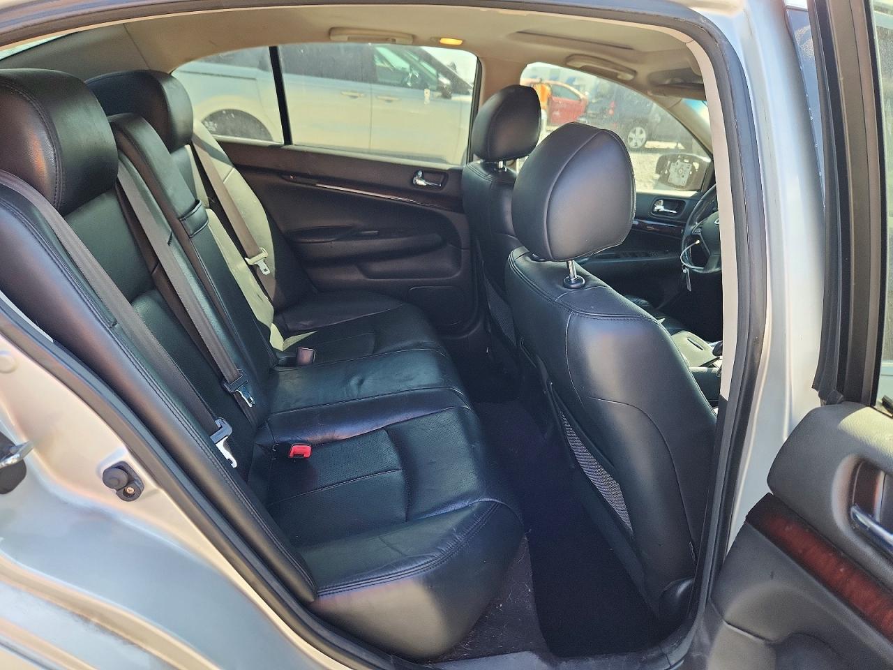 2012 Infiniti G37 Sedan X Silver vin: JN1CV6AR1CM970311