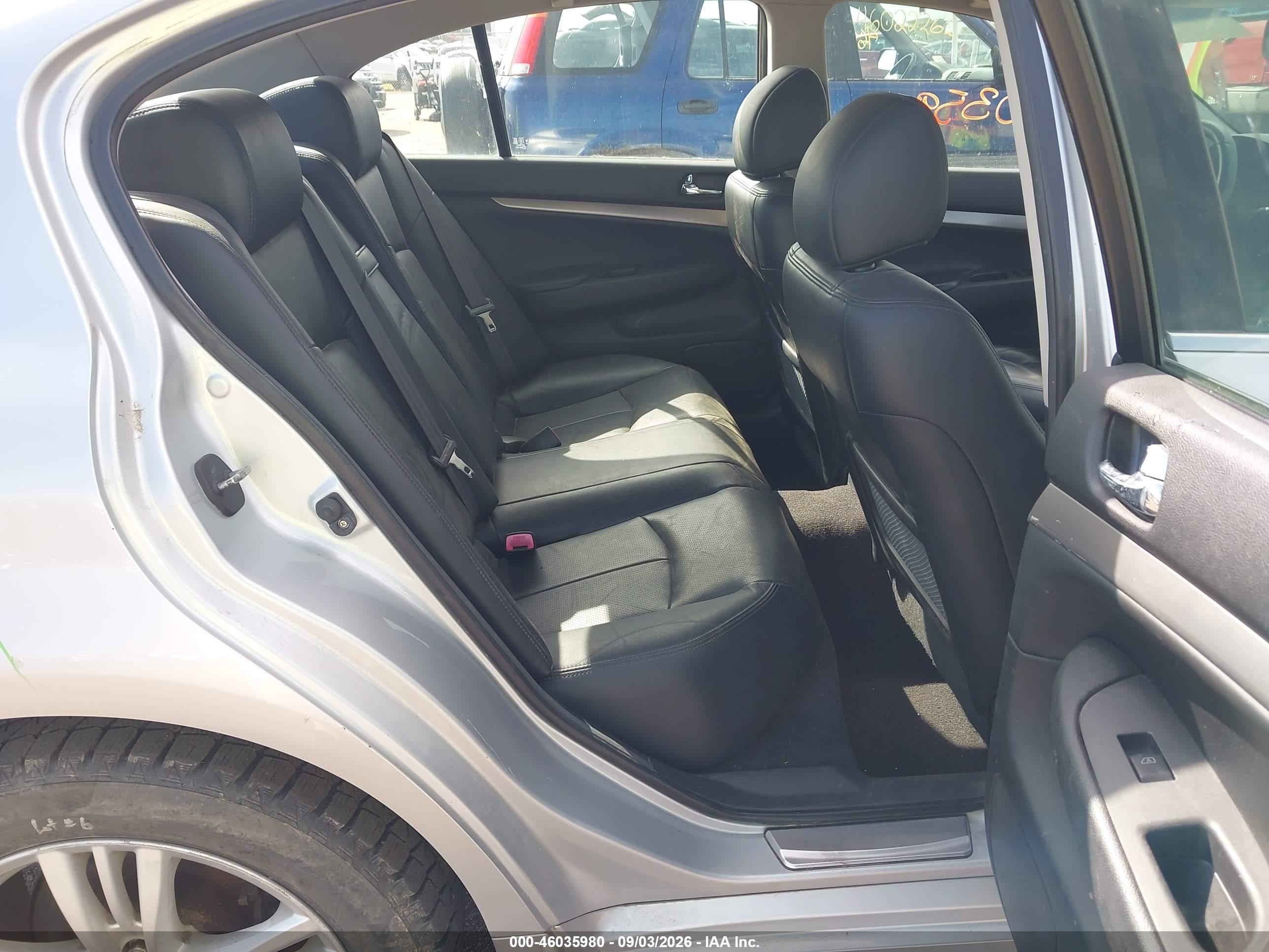 2012 Infiniti G37x   Silver vin: JN1CV6AR1CM972737
