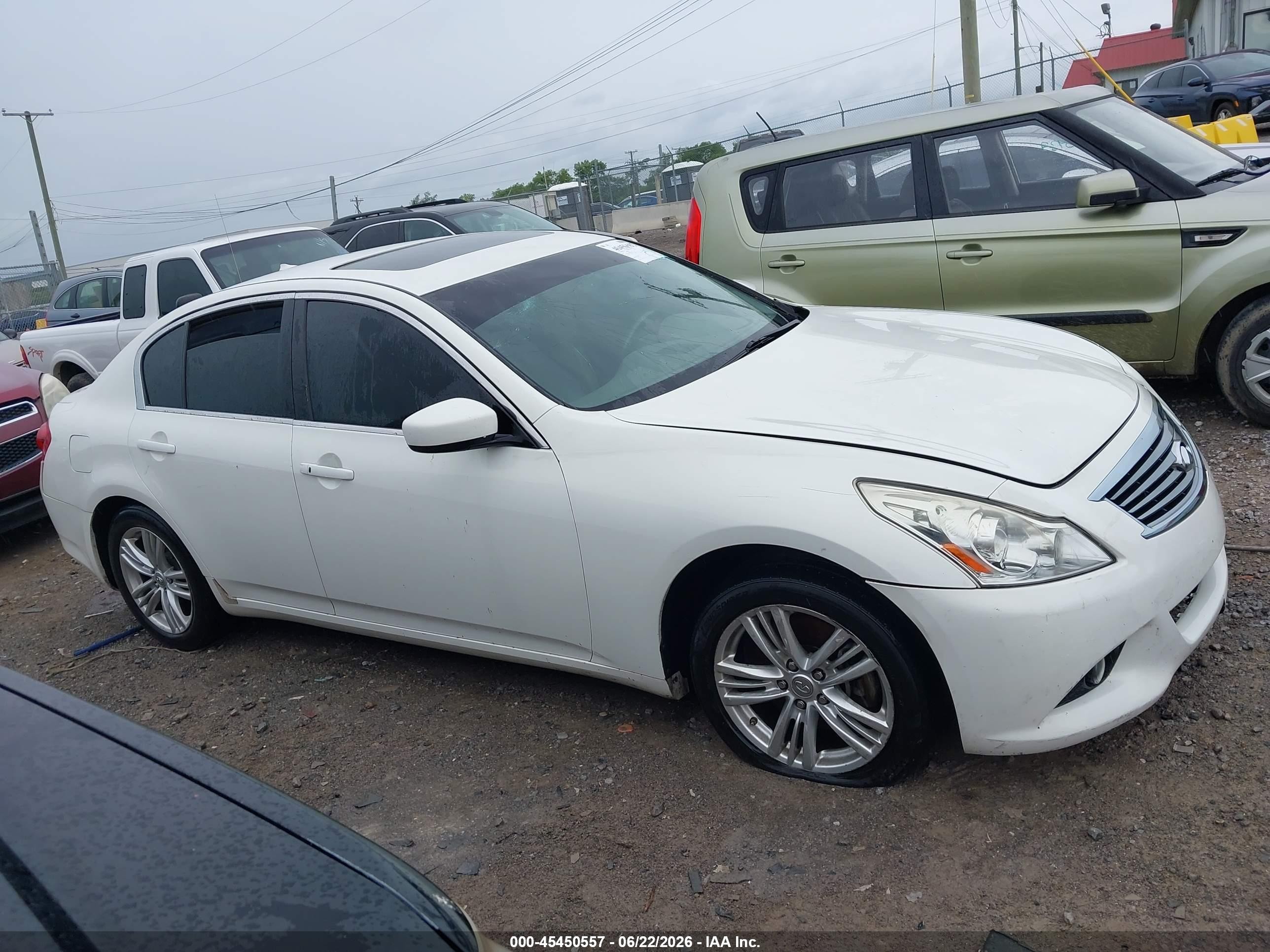 2012 Infiniti G37x   White vin: JN1CV6AR1CM976707