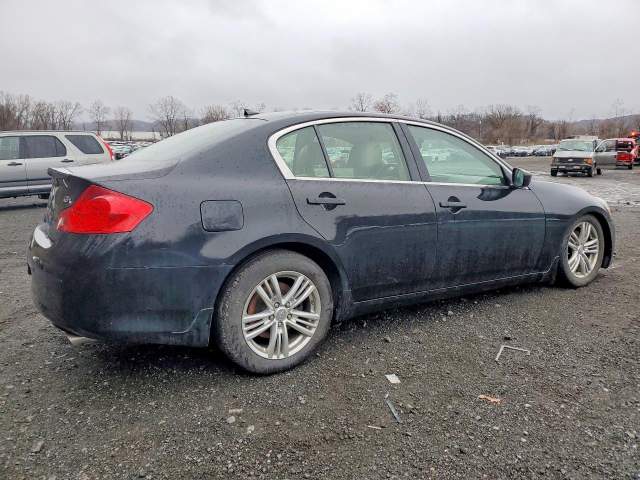 2013 Infiniti G37 Sedan X Черный vin: JN1CV6AR1DM753651
