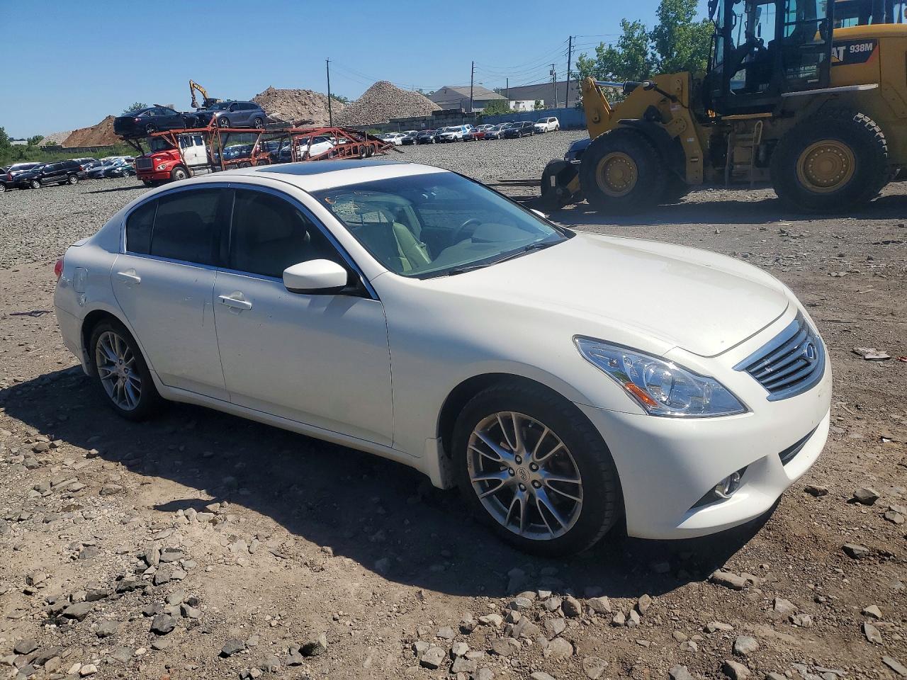 2013 Infiniti G37 Sedan X Белый vin: JN1CV6AR1DM756727