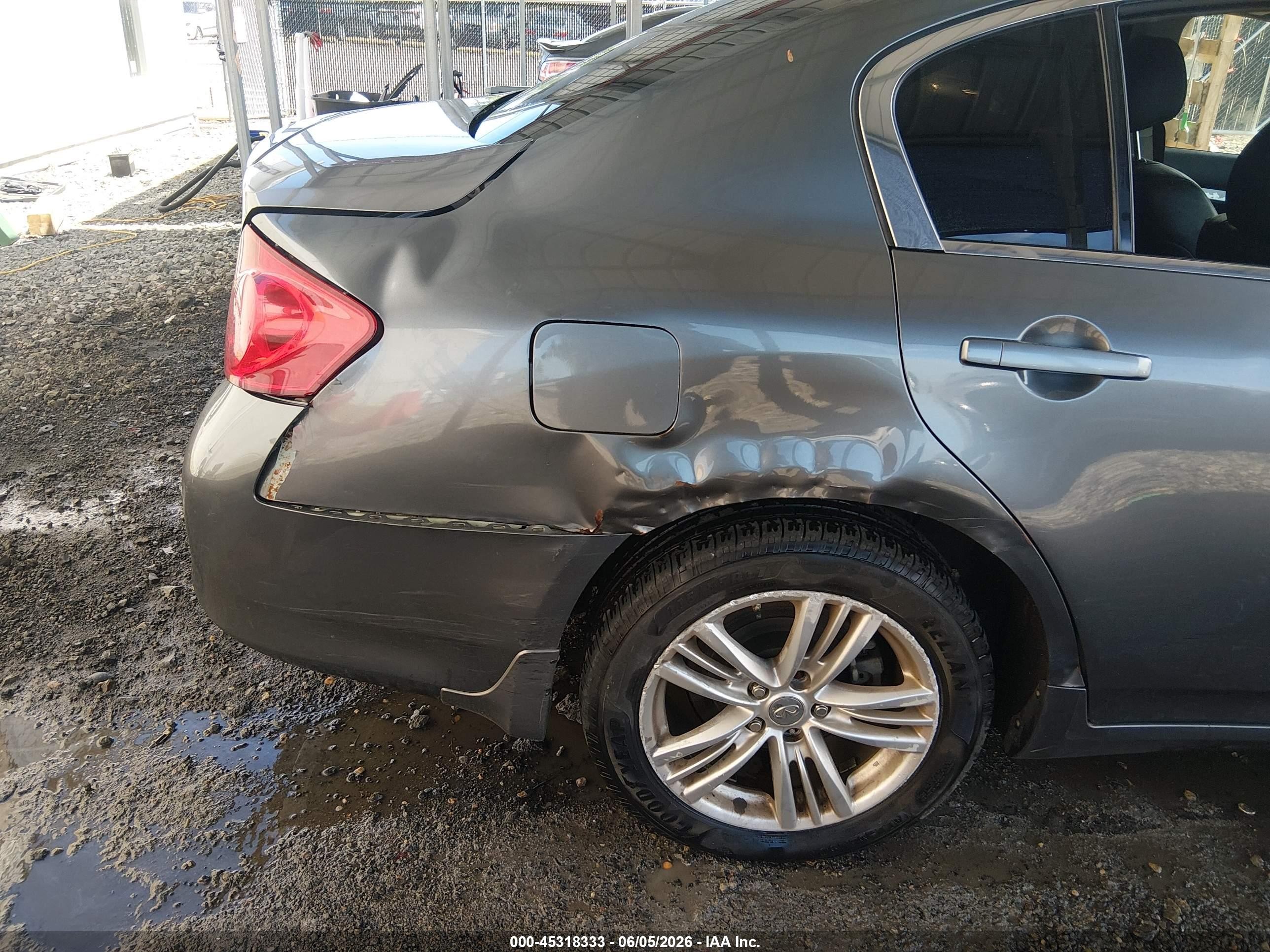 2013 Infiniti G37x   Серый vin: JN1CV6AR1DM764083