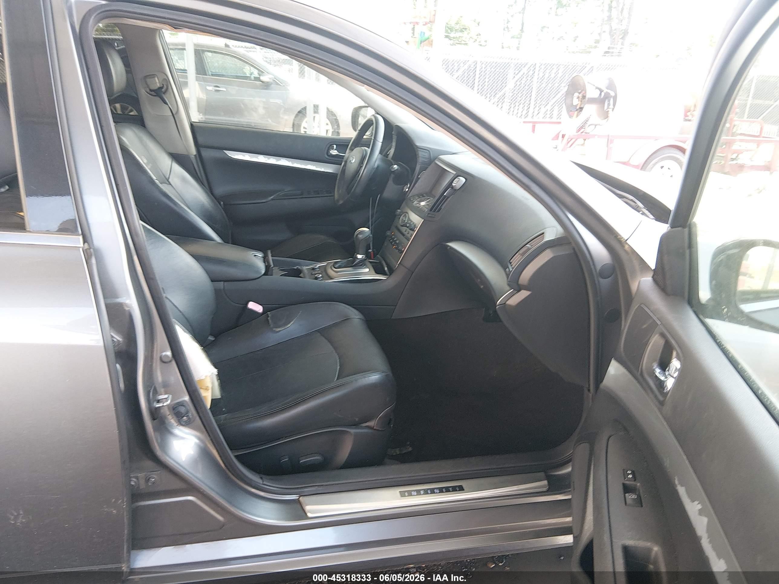 2013 Infiniti G37x   Серый vin: JN1CV6AR1DM764083