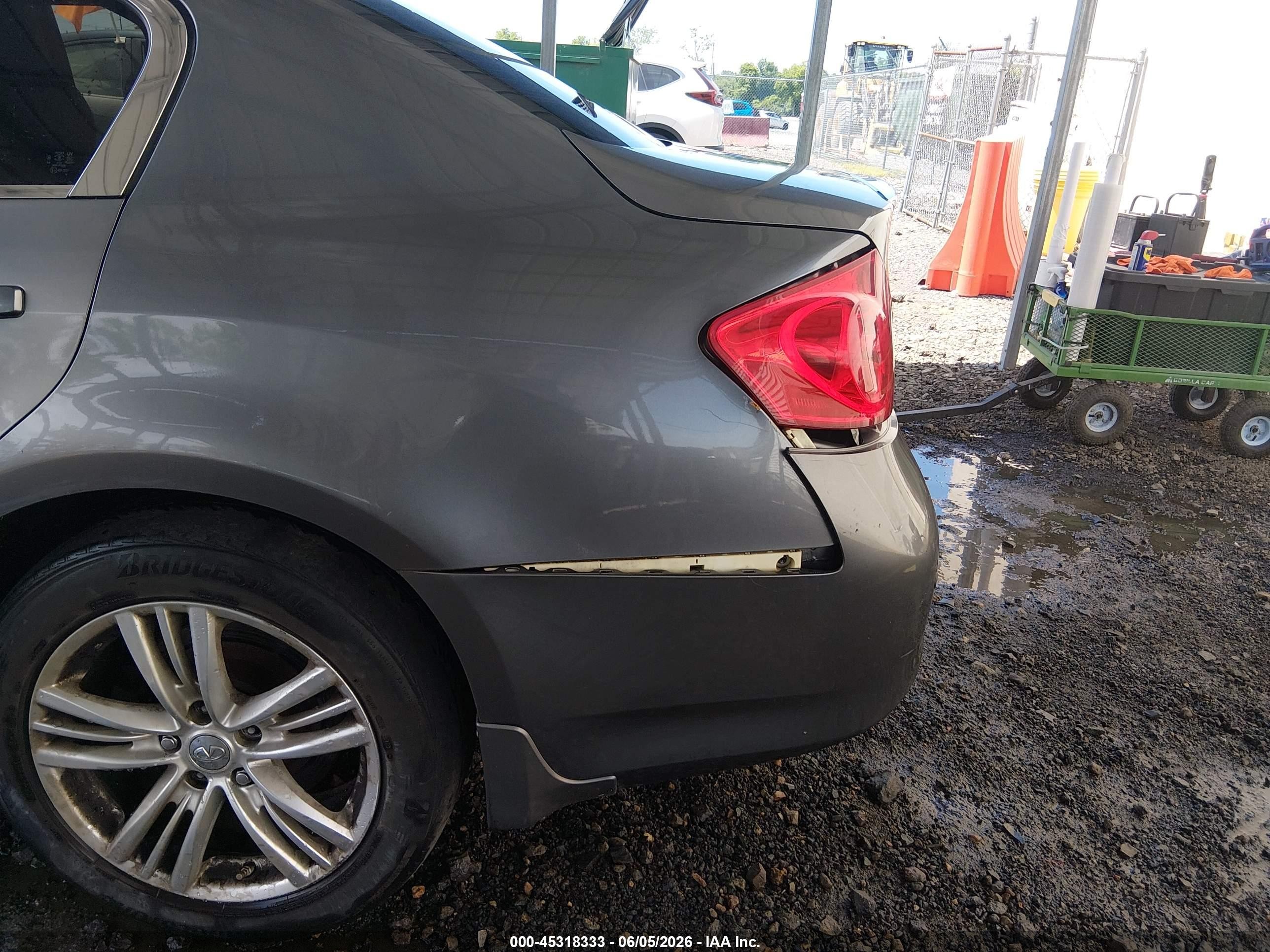 2013 Infiniti G37x   Серый vin: JN1CV6AR1DM764083