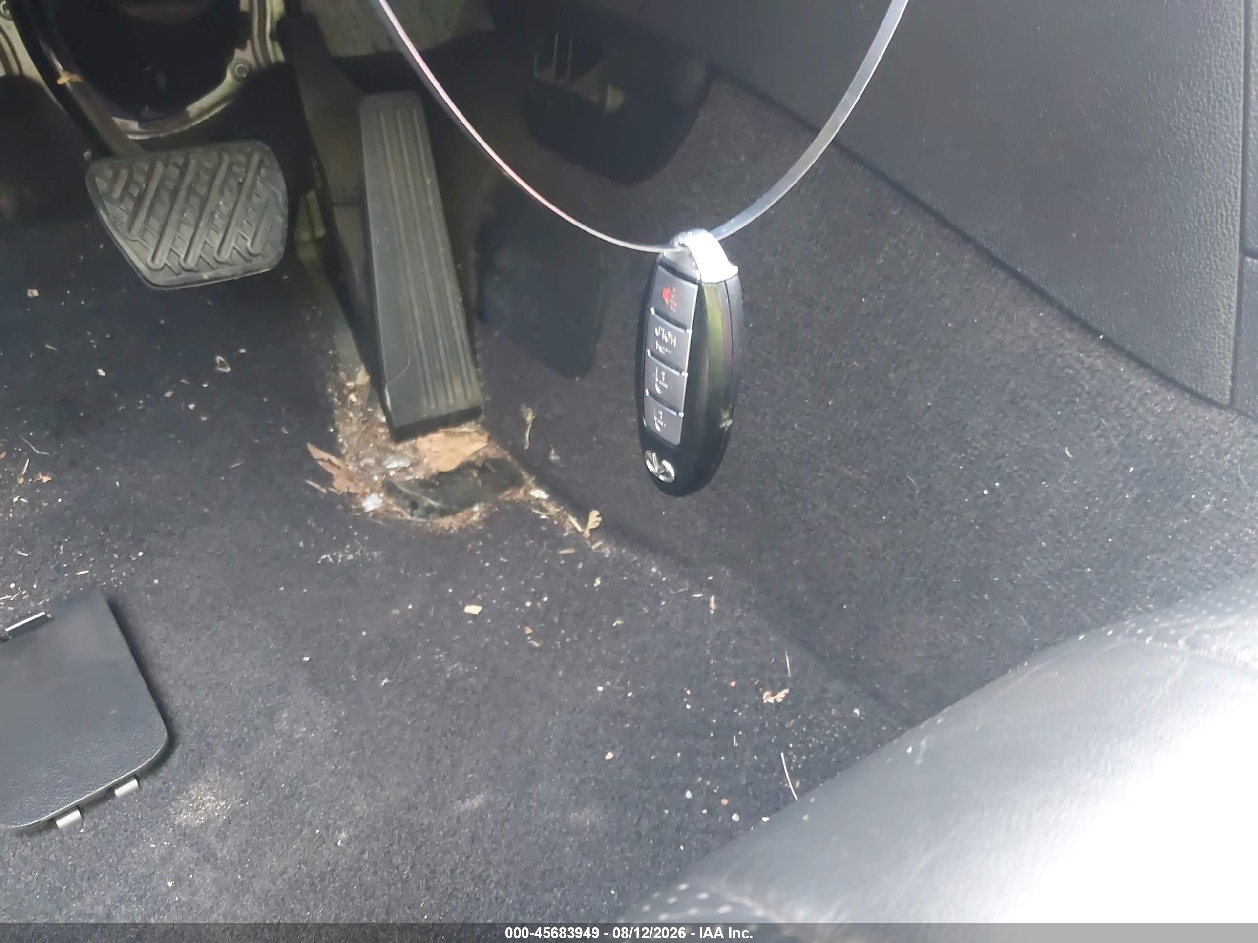 2013 Infiniti G37x   Серебряный vin: JN1CV6AR1DM766514