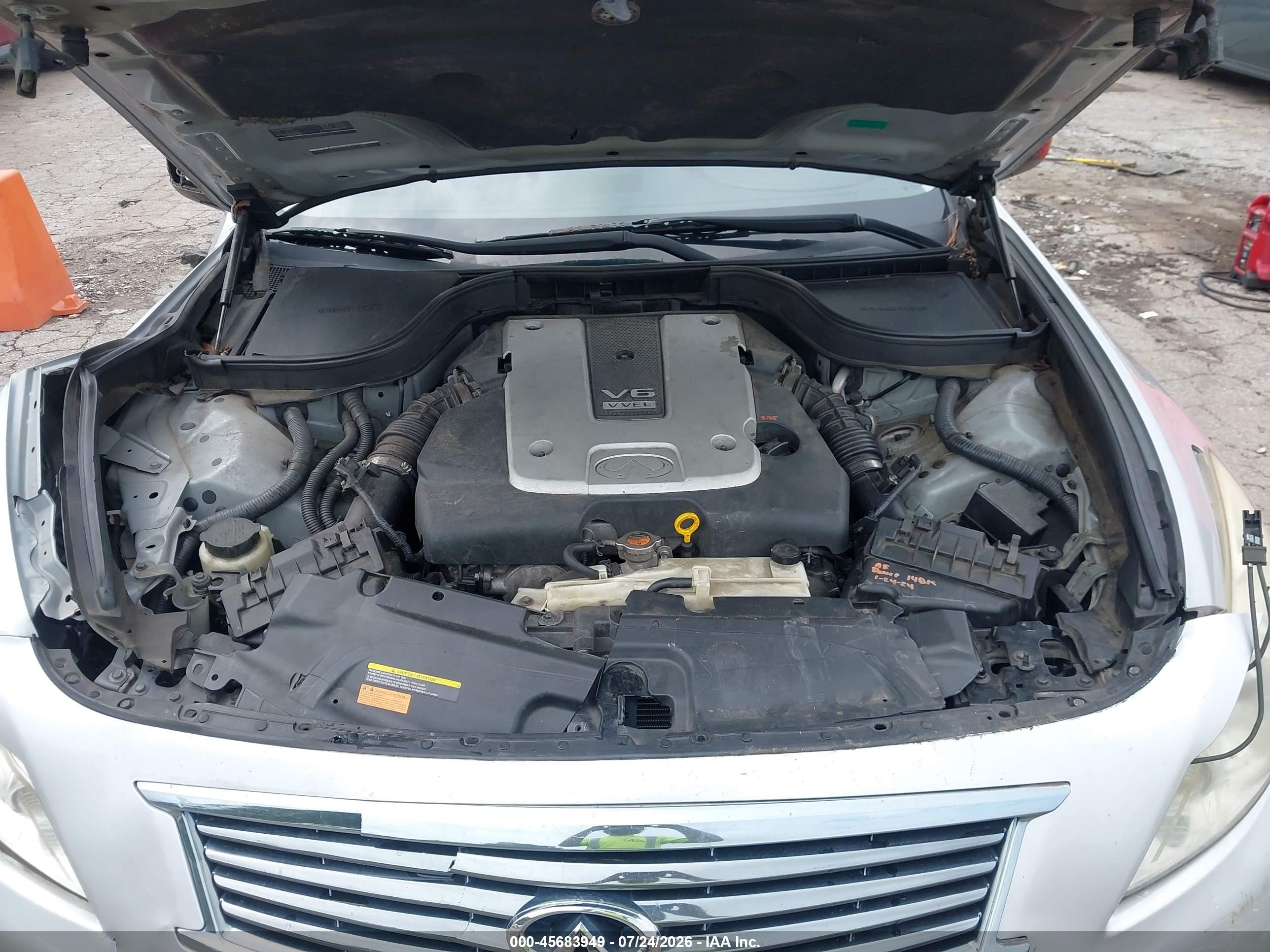 2013 Infiniti G37x   Серебряный vin: JN1CV6AR1DM766514