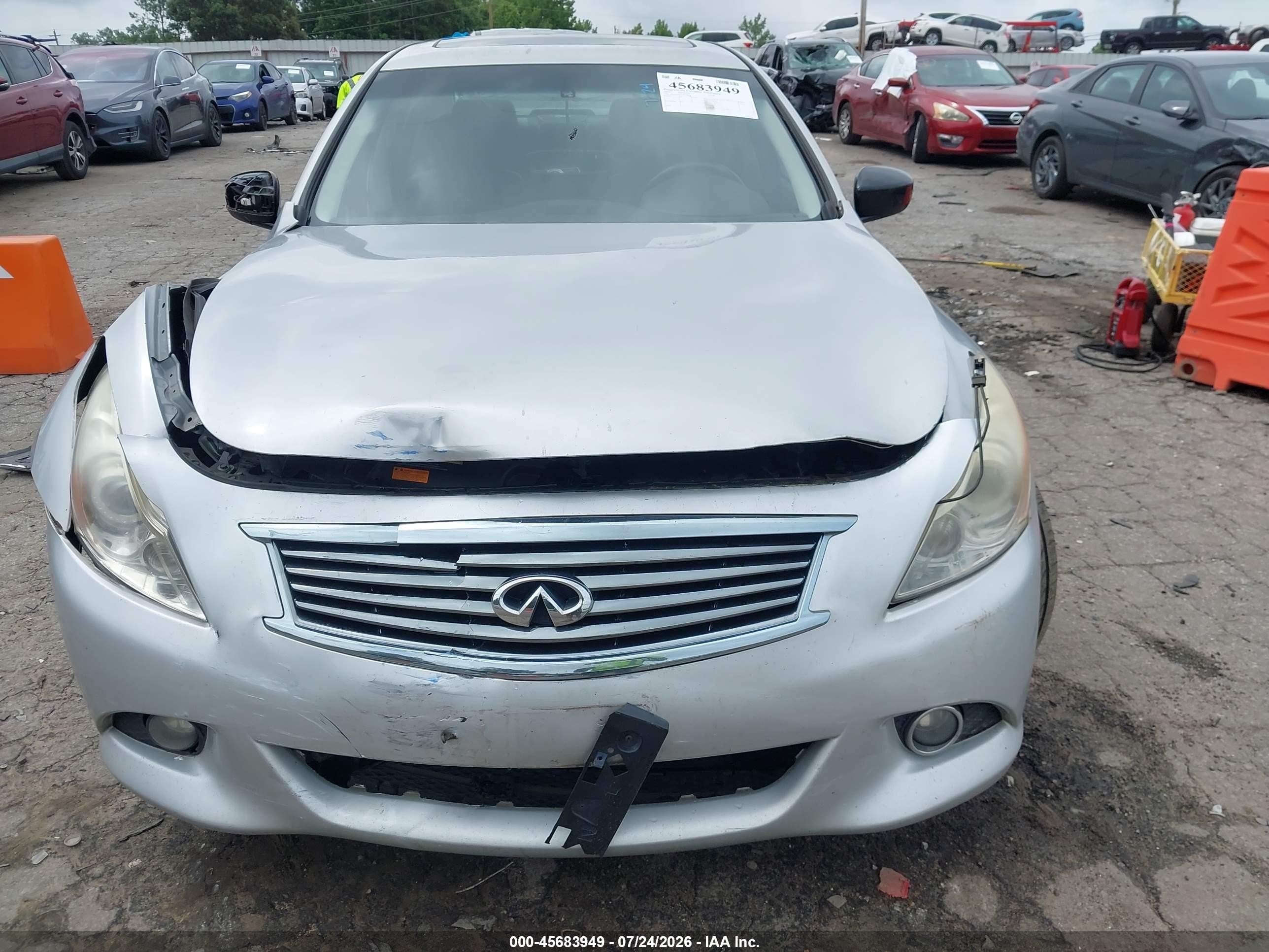 2013 Infiniti G37x   Серебряный vin: JN1CV6AR1DM766514