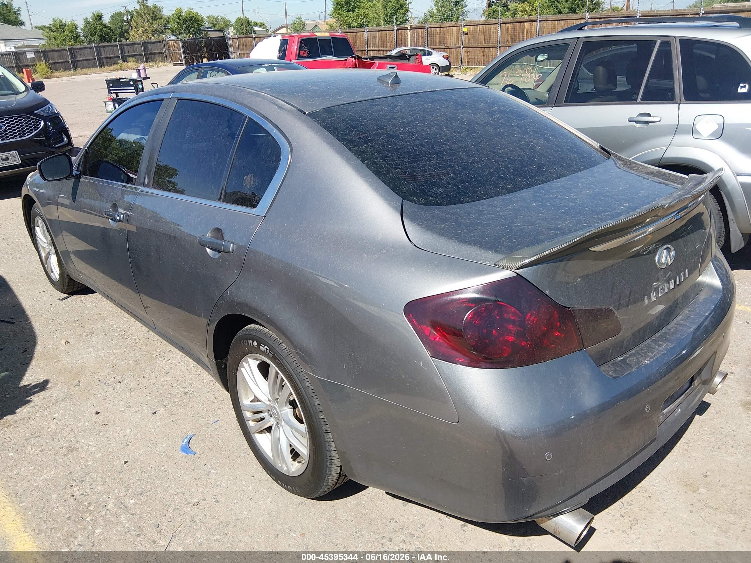 2013 Infiniti G37x Серебряный vin: JN1CV6AR1DM768859