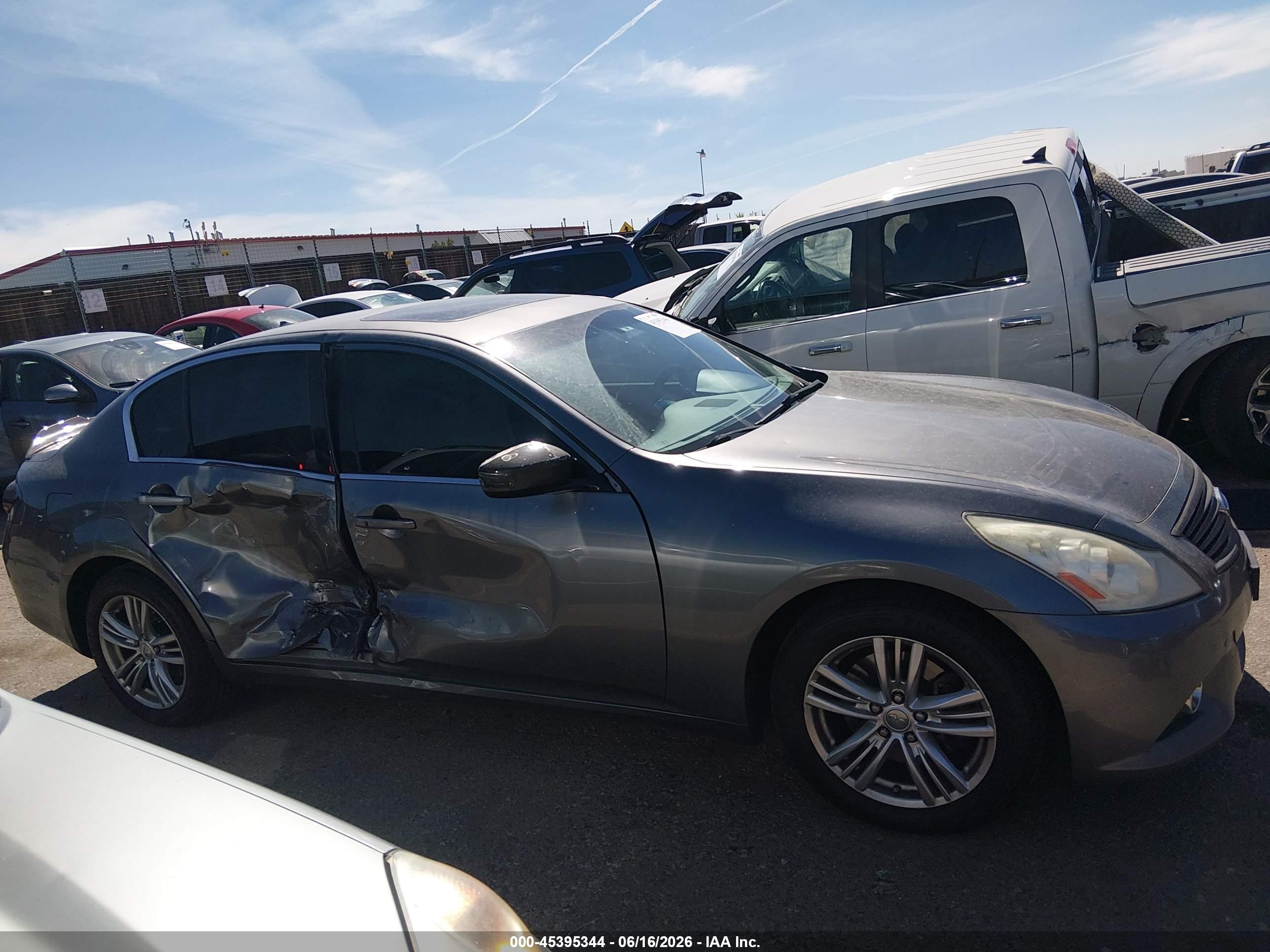 2013 Infiniti G37x Серебряный vin: JN1CV6AR1DM768859