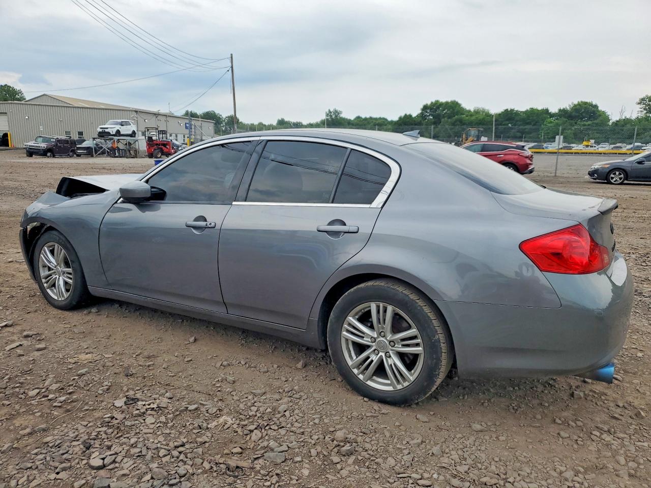 2015 Infiniti Q40 Base Gray vin: JN1CV6AR1FM651348