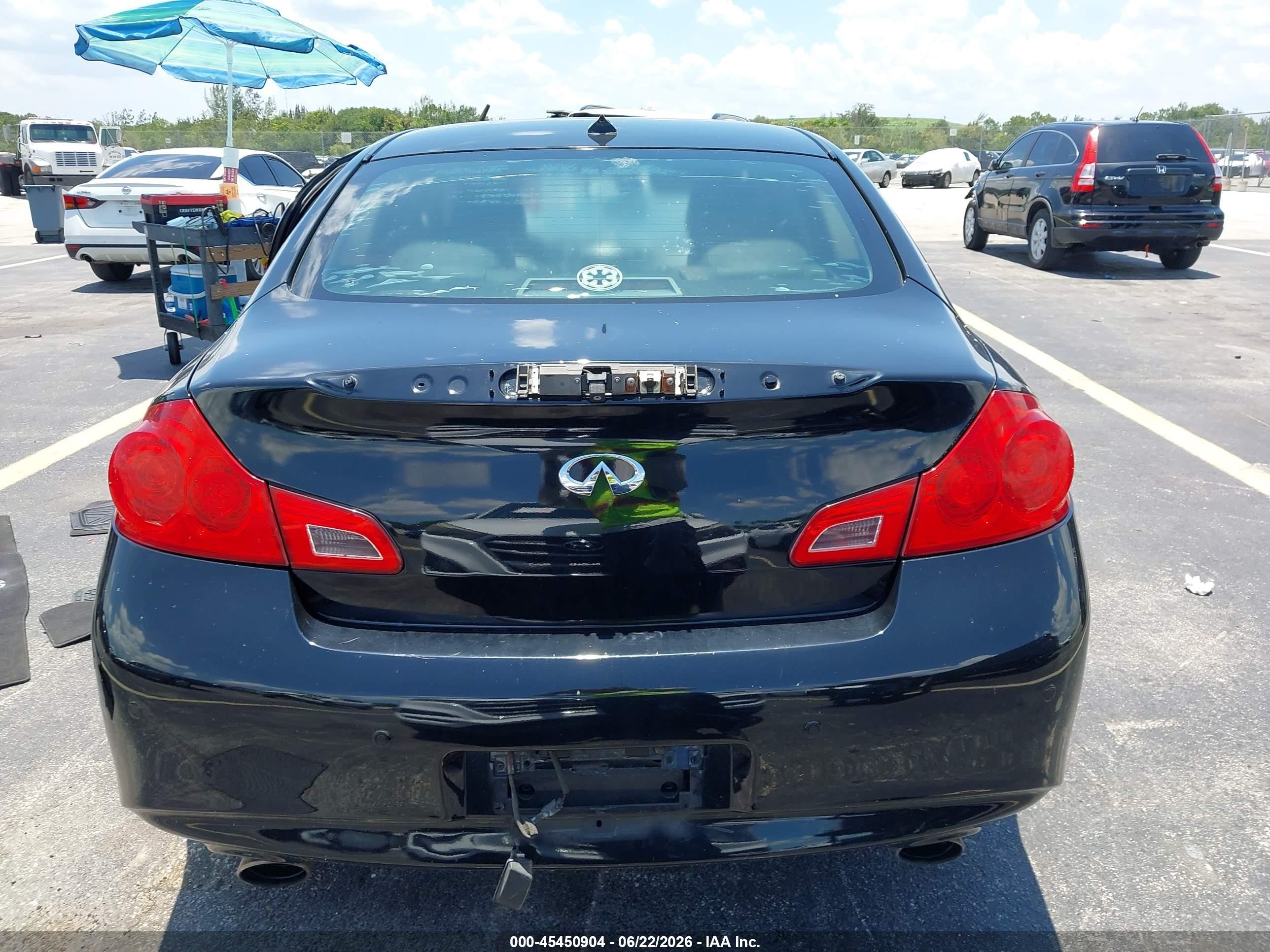 2010 Infiniti G37x   Black vin: JN1CV6AR2AM250027
