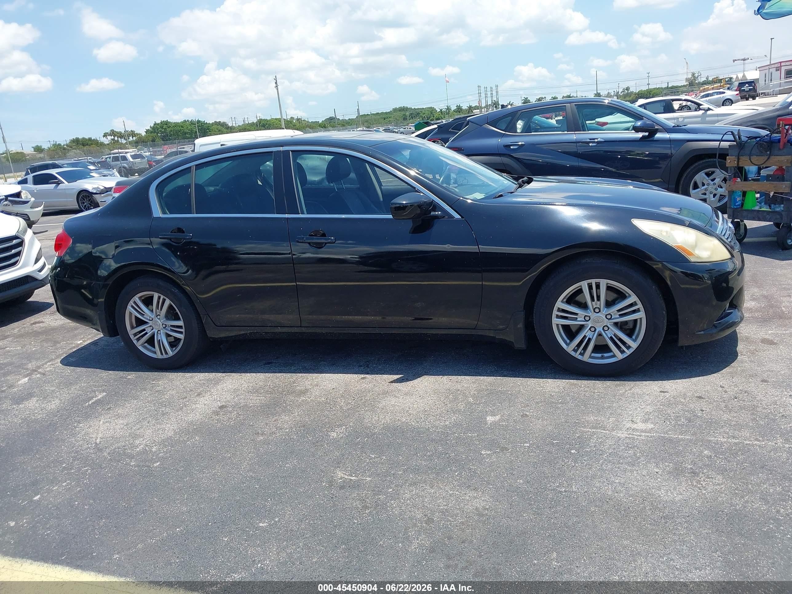 2010 Infiniti G37x   Black vin: JN1CV6AR2AM250027