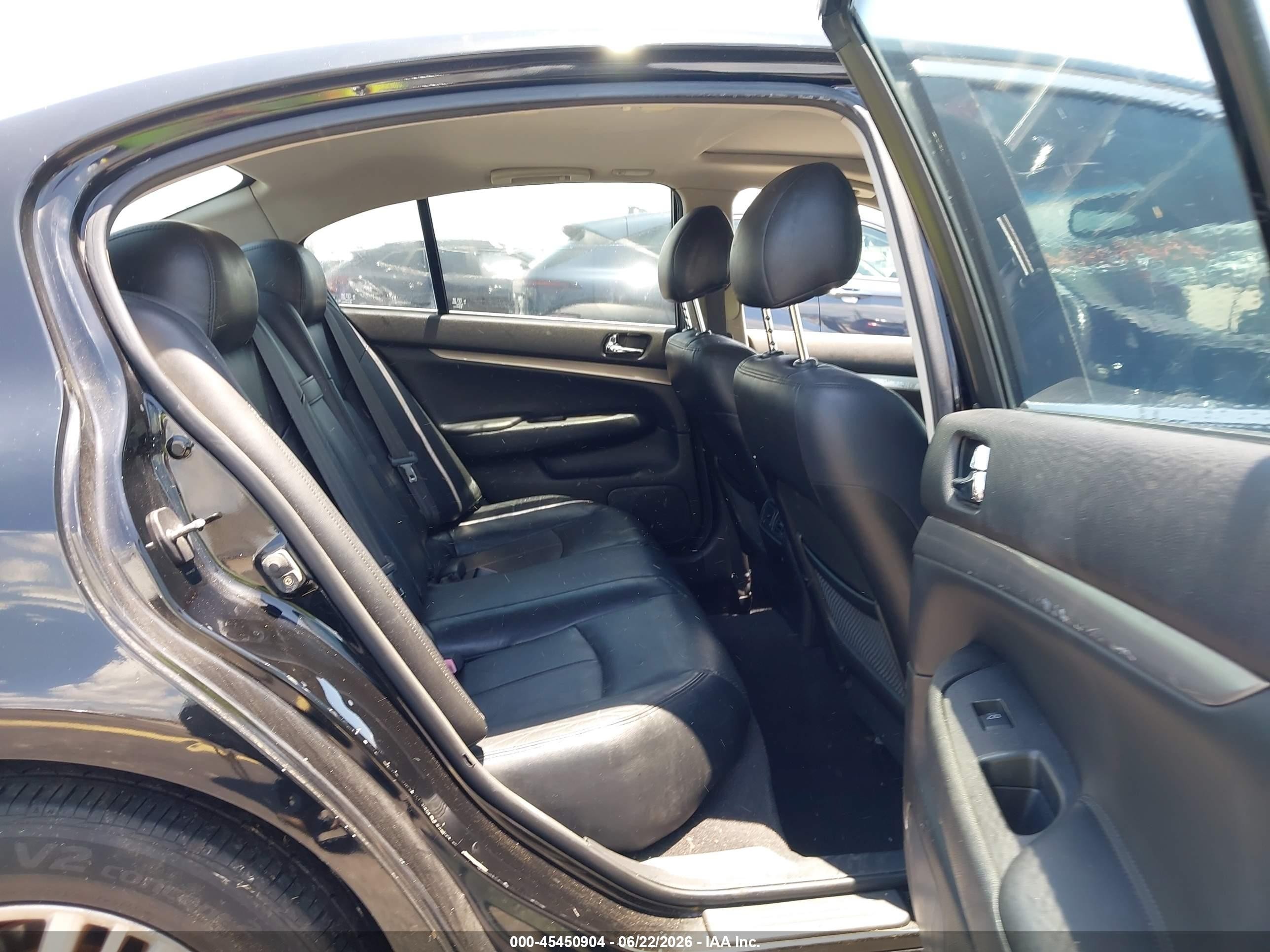 2010 Infiniti G37x   Black vin: JN1CV6AR2AM250027