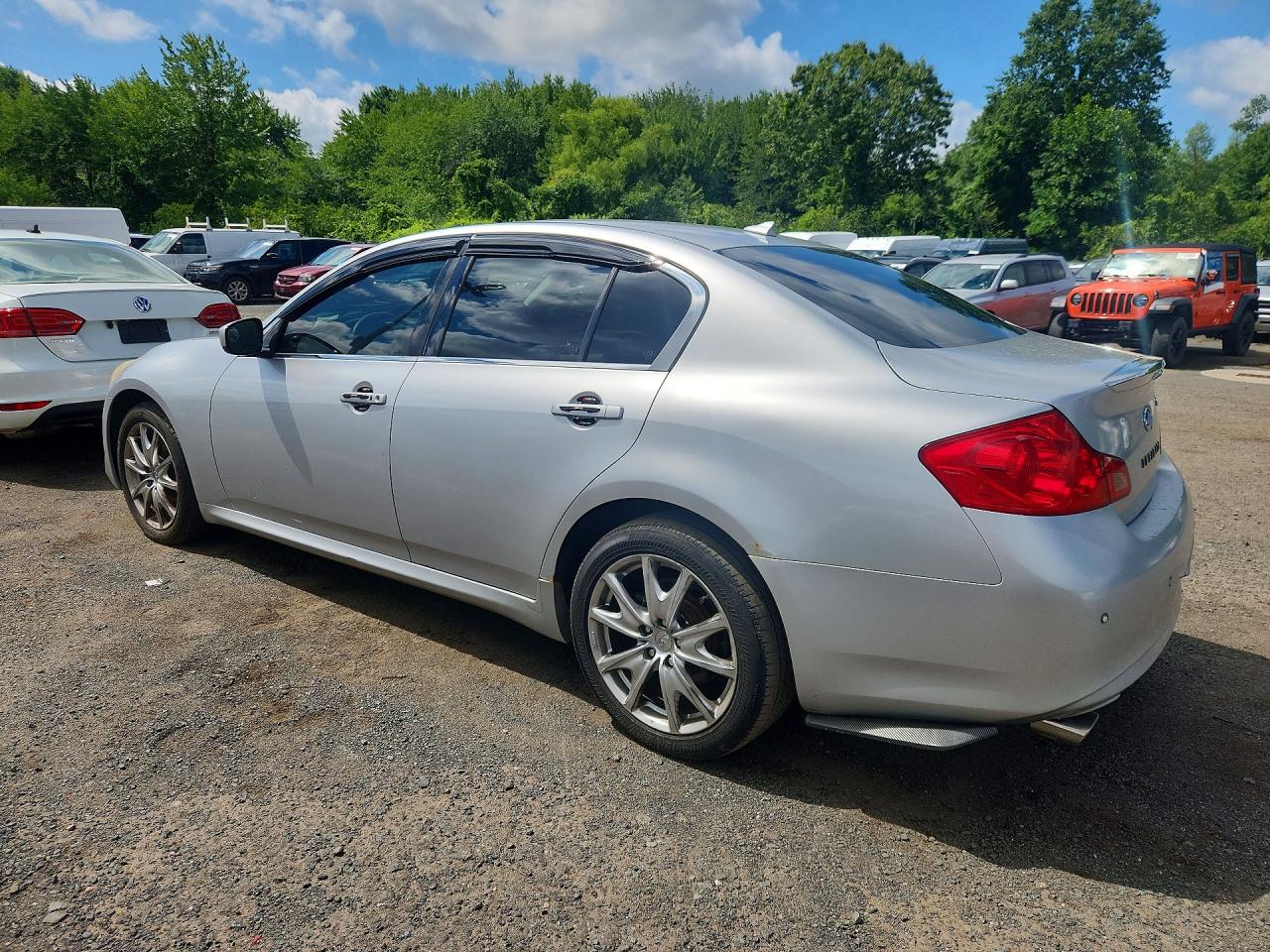 2010 Infiniti G37 Sedan X Silver vin: JN1CV6AR2AM458229