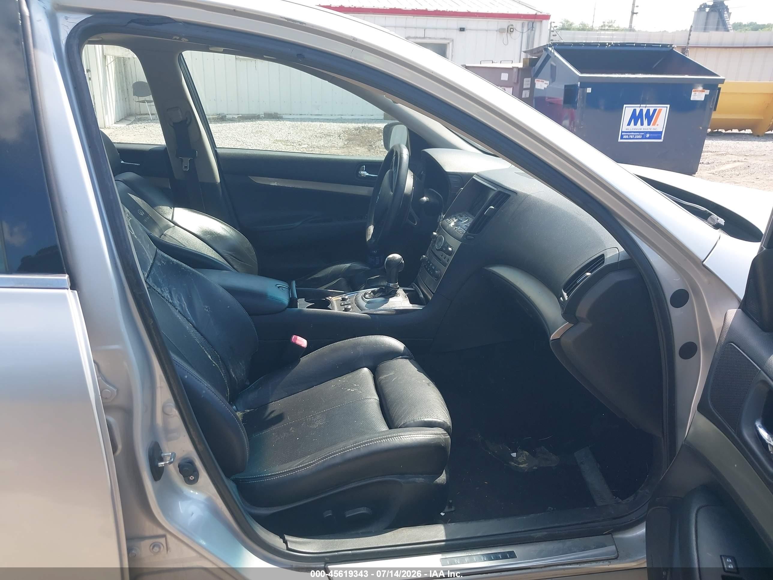 2011 Infiniti G37x   Silver vin: JN1CV6AR2BM355345