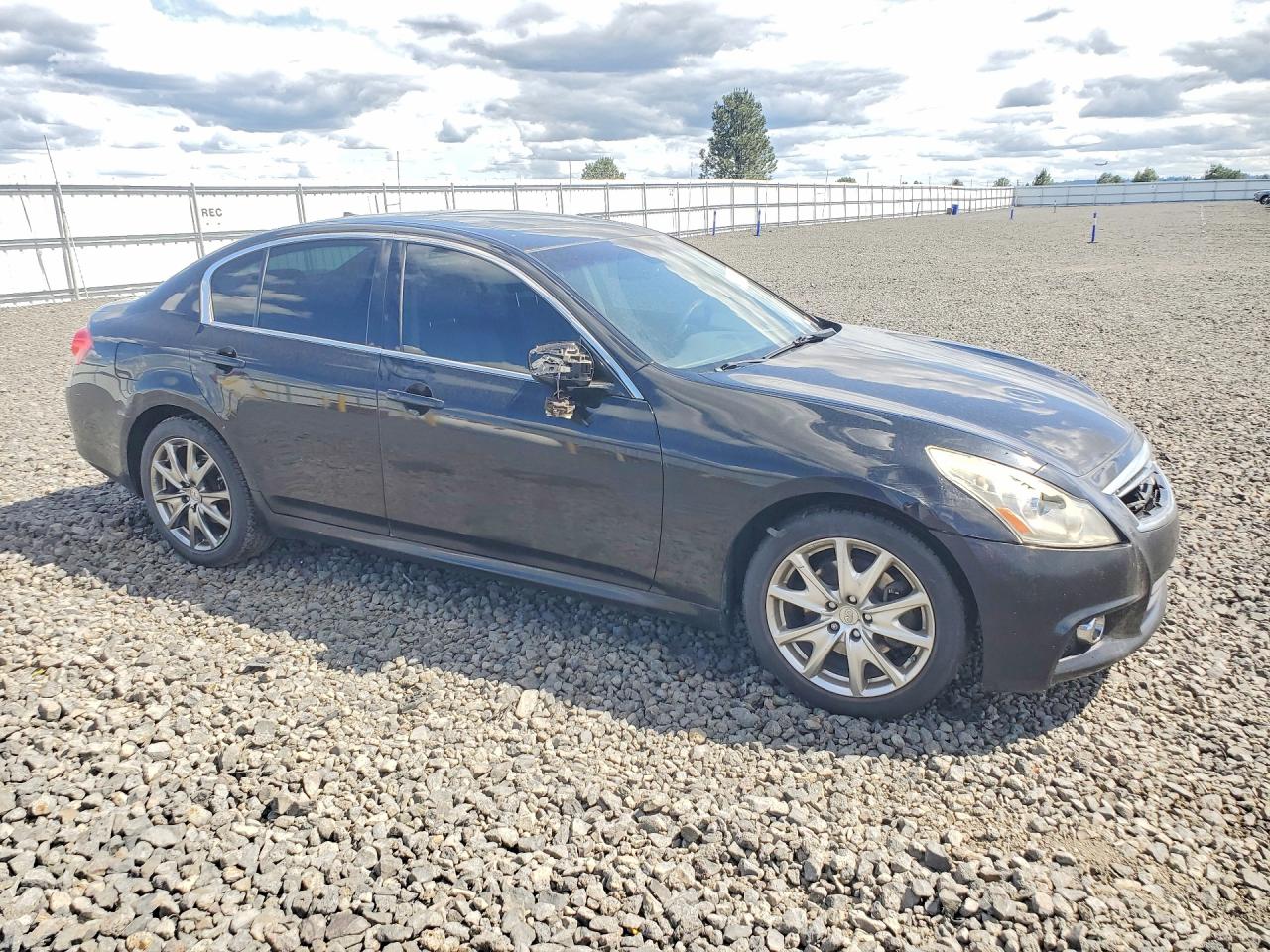 2011 Infiniti G37 Sedan X Black vin: JN1CV6AR2BM407380