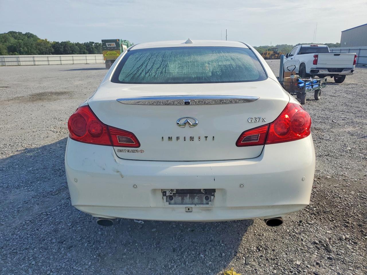 2011 Infiniti G37 Sedan X White vin: JN1CV6AR2BM409534