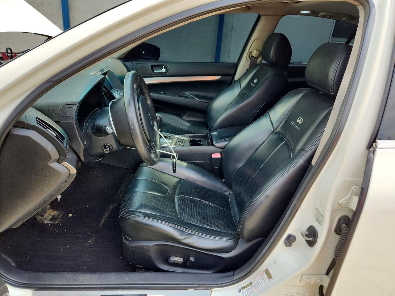 2012 Infiniti G37 Белый vin: JN1CV6AR2CM976375