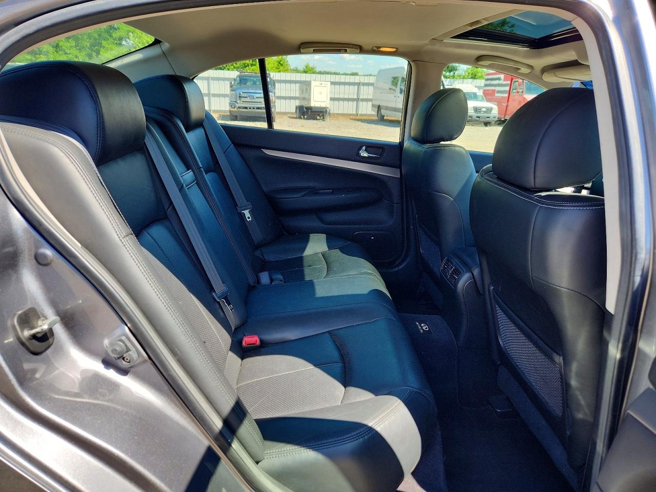 2013 Infiniti G37 Sedan X Gray vin: JN1CV6AR2DM352092