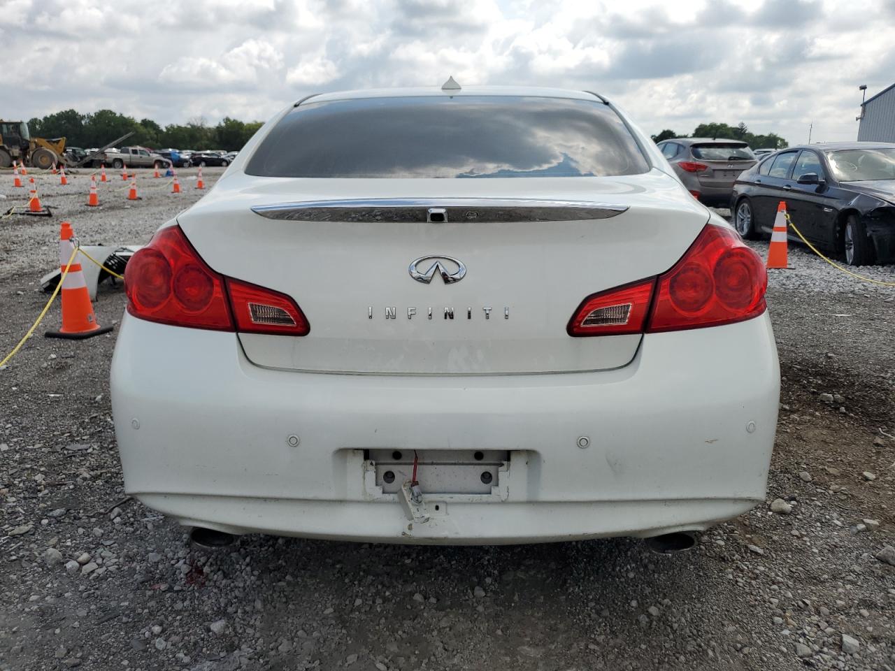 2013 Infiniti G37 Sedan X White vin: JN1CV6AR2DM356580