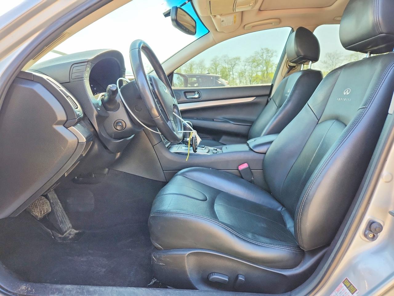 2013 Infiniti G37 Sedan X Silver vin: JN1CV6AR2DM357048