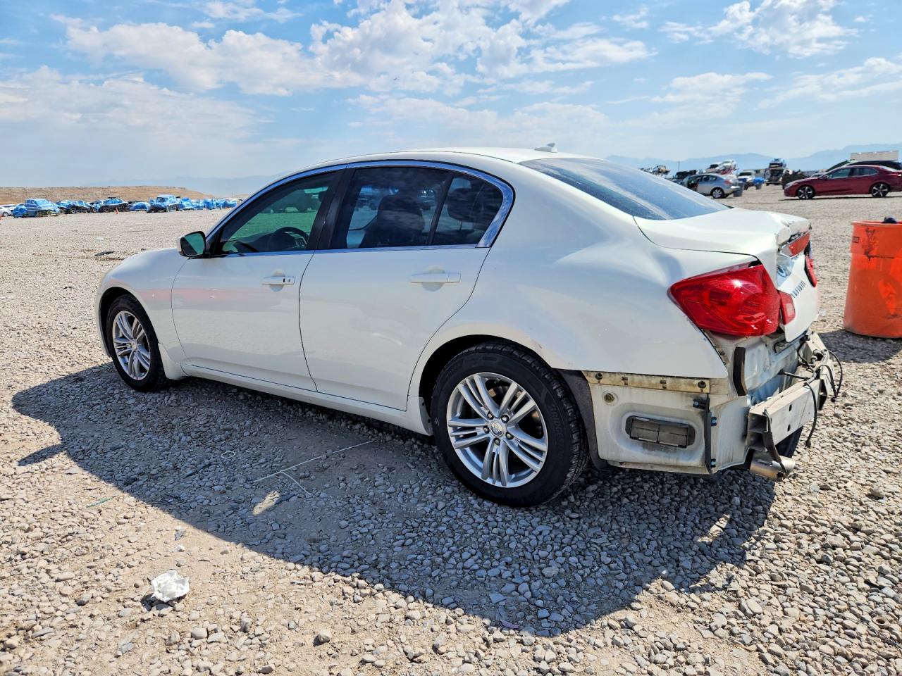 2013 Infiniti G37 Sedan X White vin: JN1CV6AR2DM750726