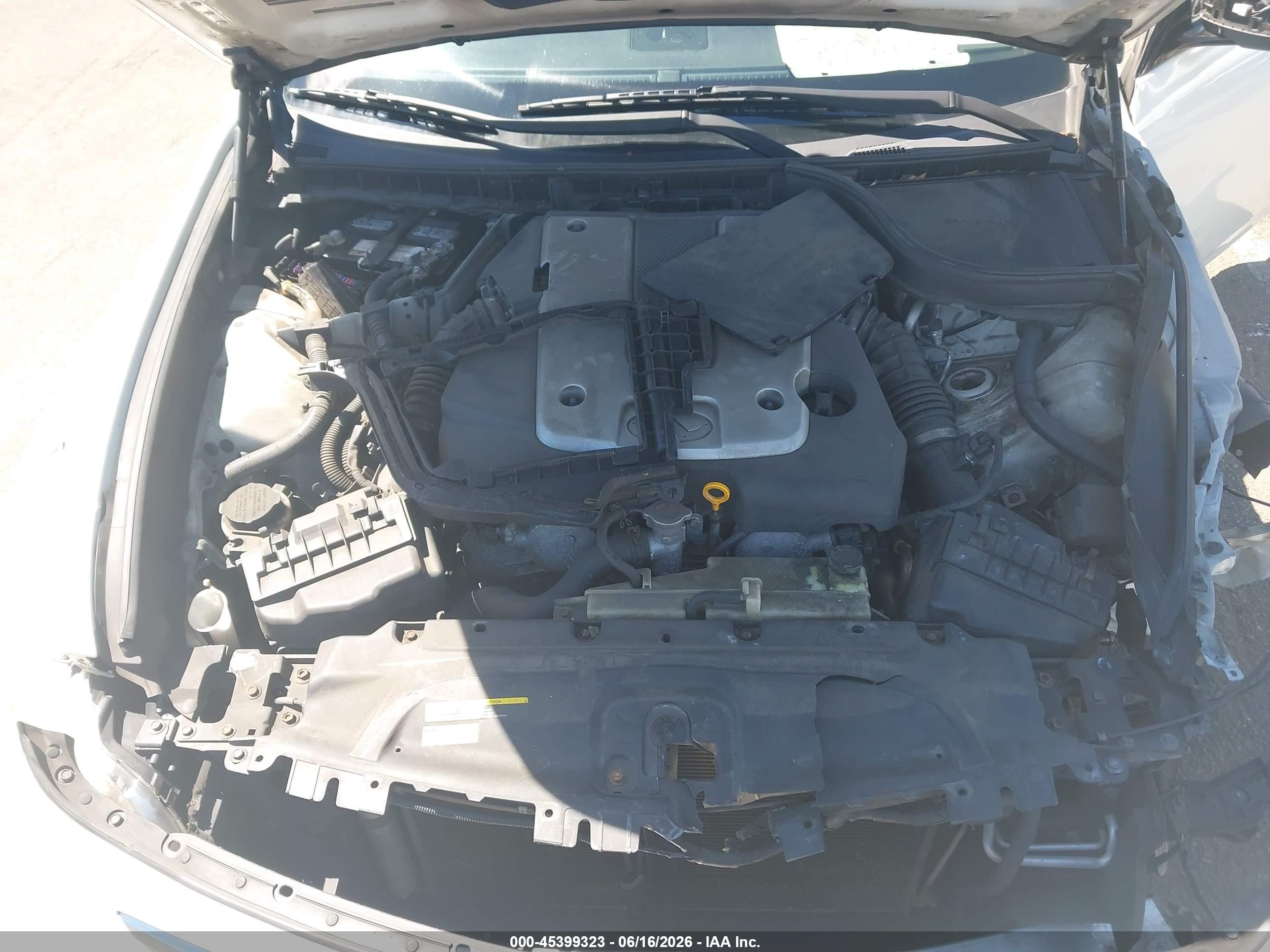 2013 Infiniti G37x   White vin: JN1CV6AR2DM753500