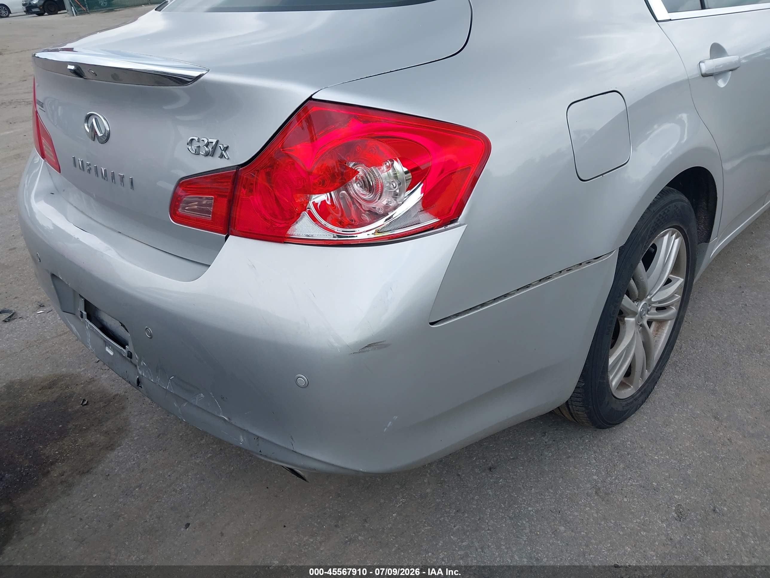 2013 Infiniti G37x Серебряный vin: JN1CV6AR2DM755876