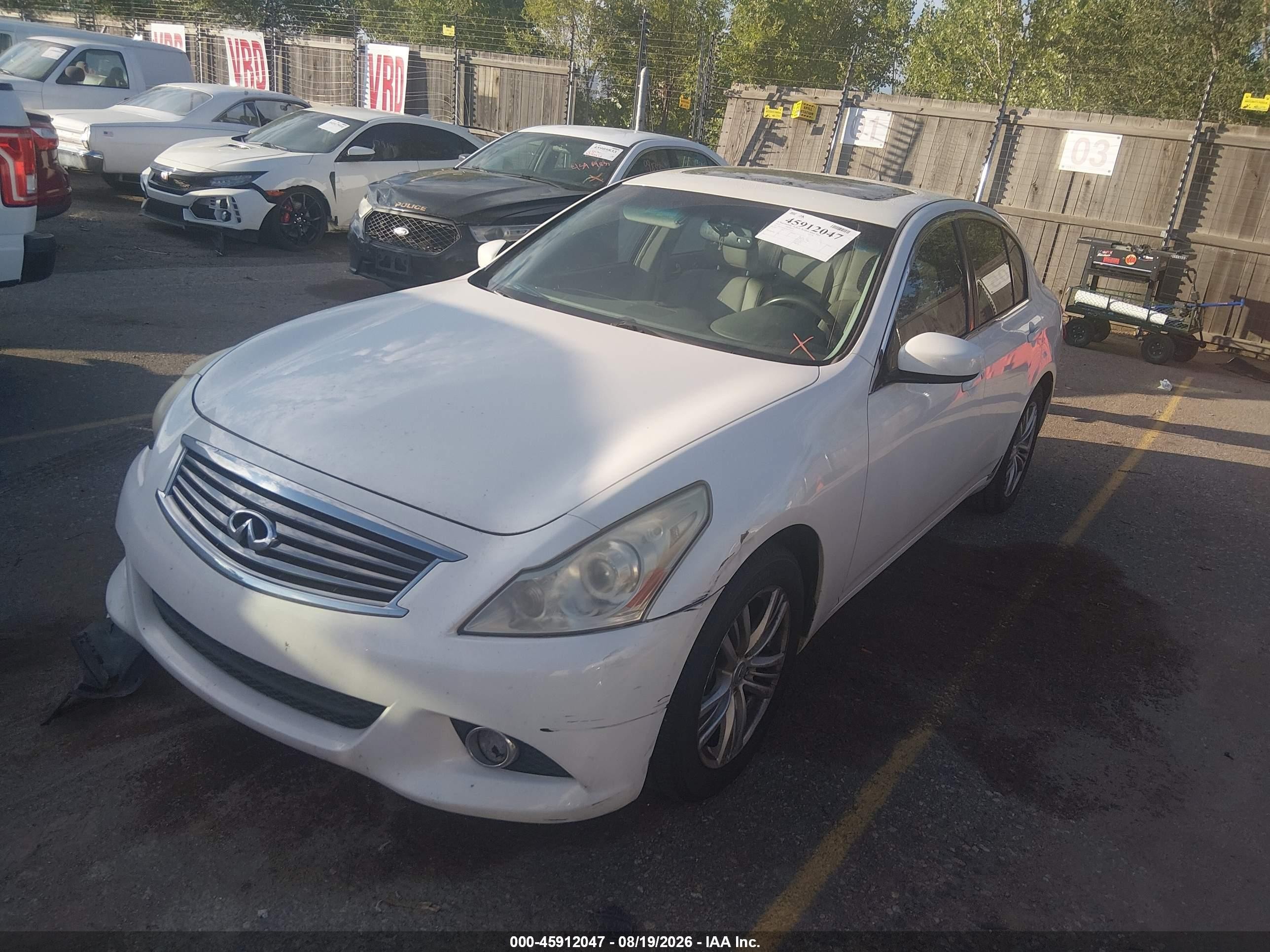2013 Infiniti G37x White vin: JN1CV6AR2DM756798