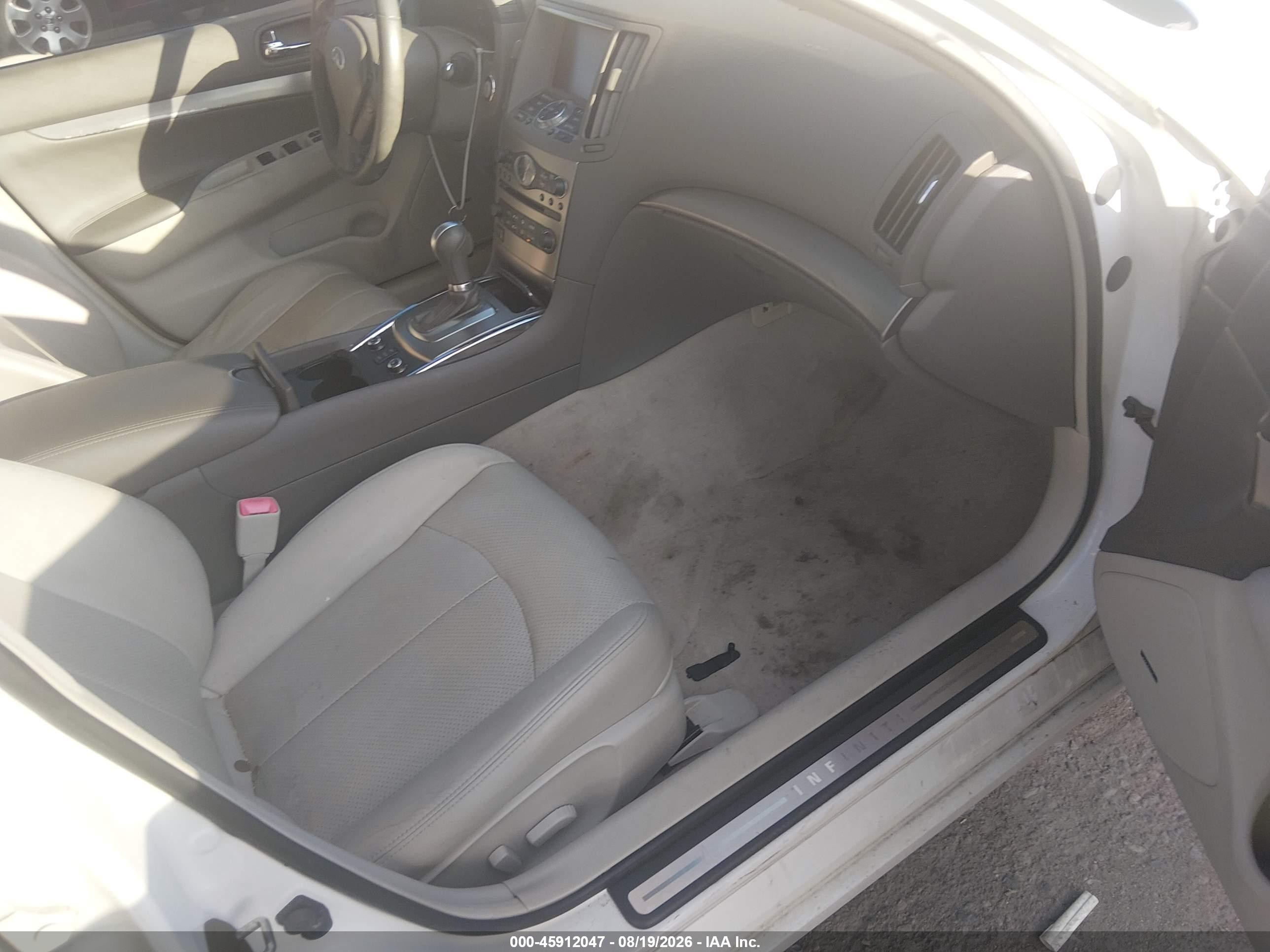 2013 Infiniti G37x White vin: JN1CV6AR2DM756798