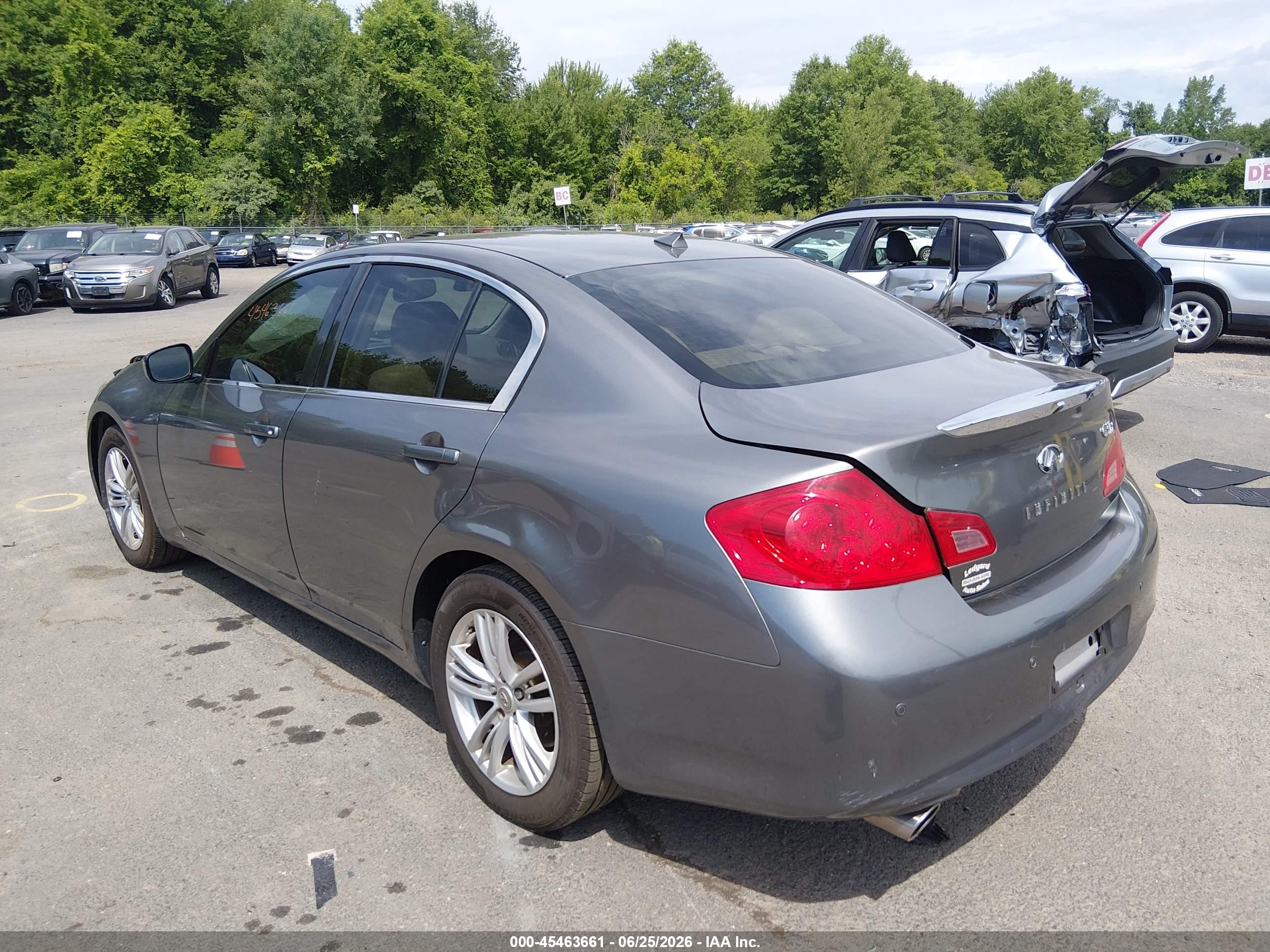 2013 Infiniti G37x Серый vin: JN1CV6AR2DM765209