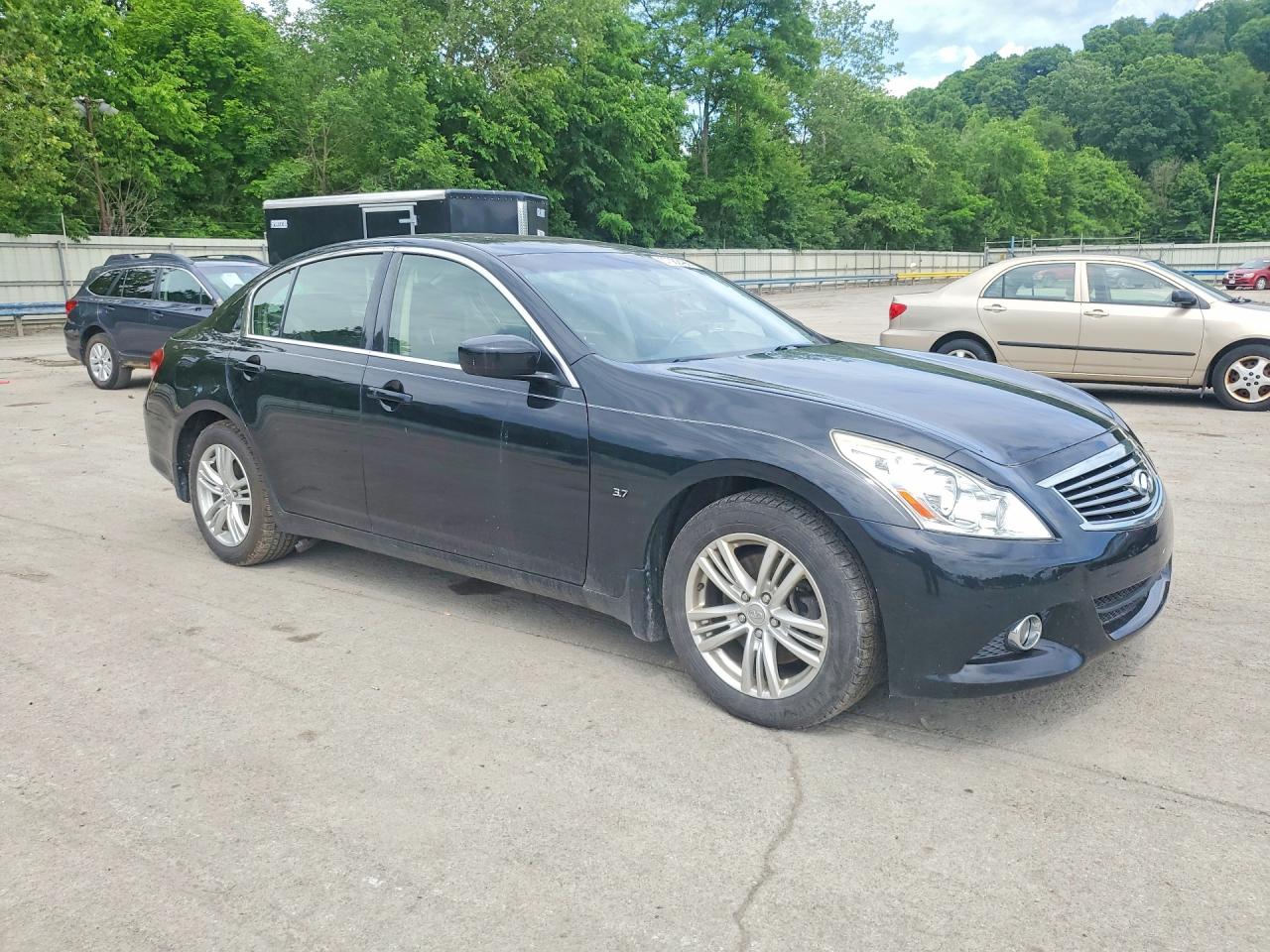 2015 Infiniti Q40 Base Black vin: JN1CV6AR2FM650113
