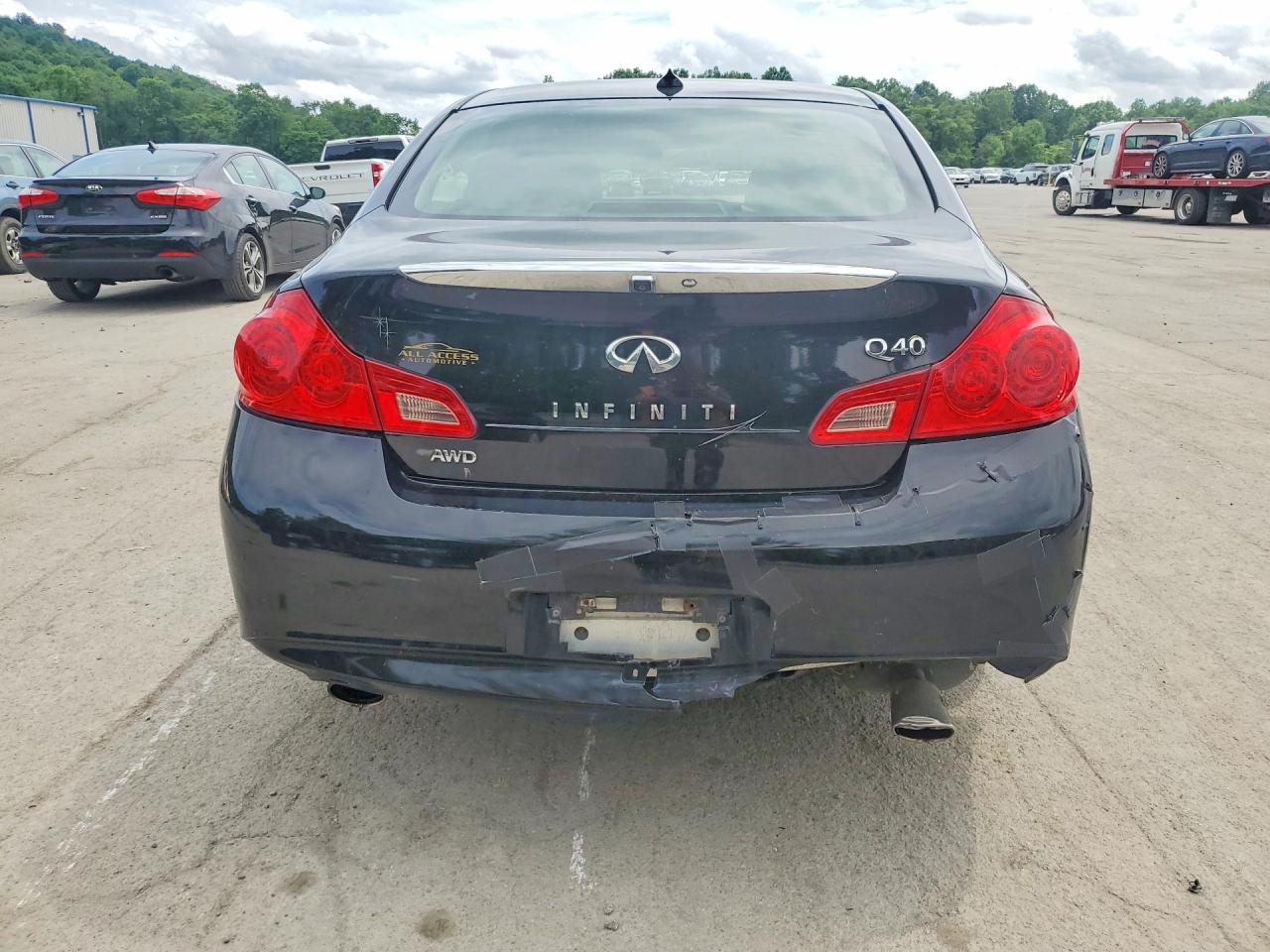 2015 Infiniti Q40 Base Black vin: JN1CV6AR2FM650113