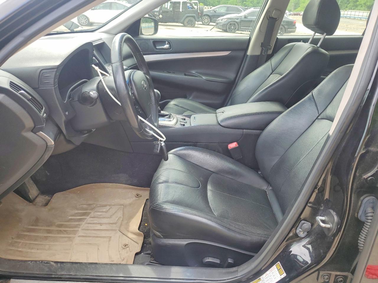 2015 Infiniti Q40 Base Black vin: JN1CV6AR2FM650113