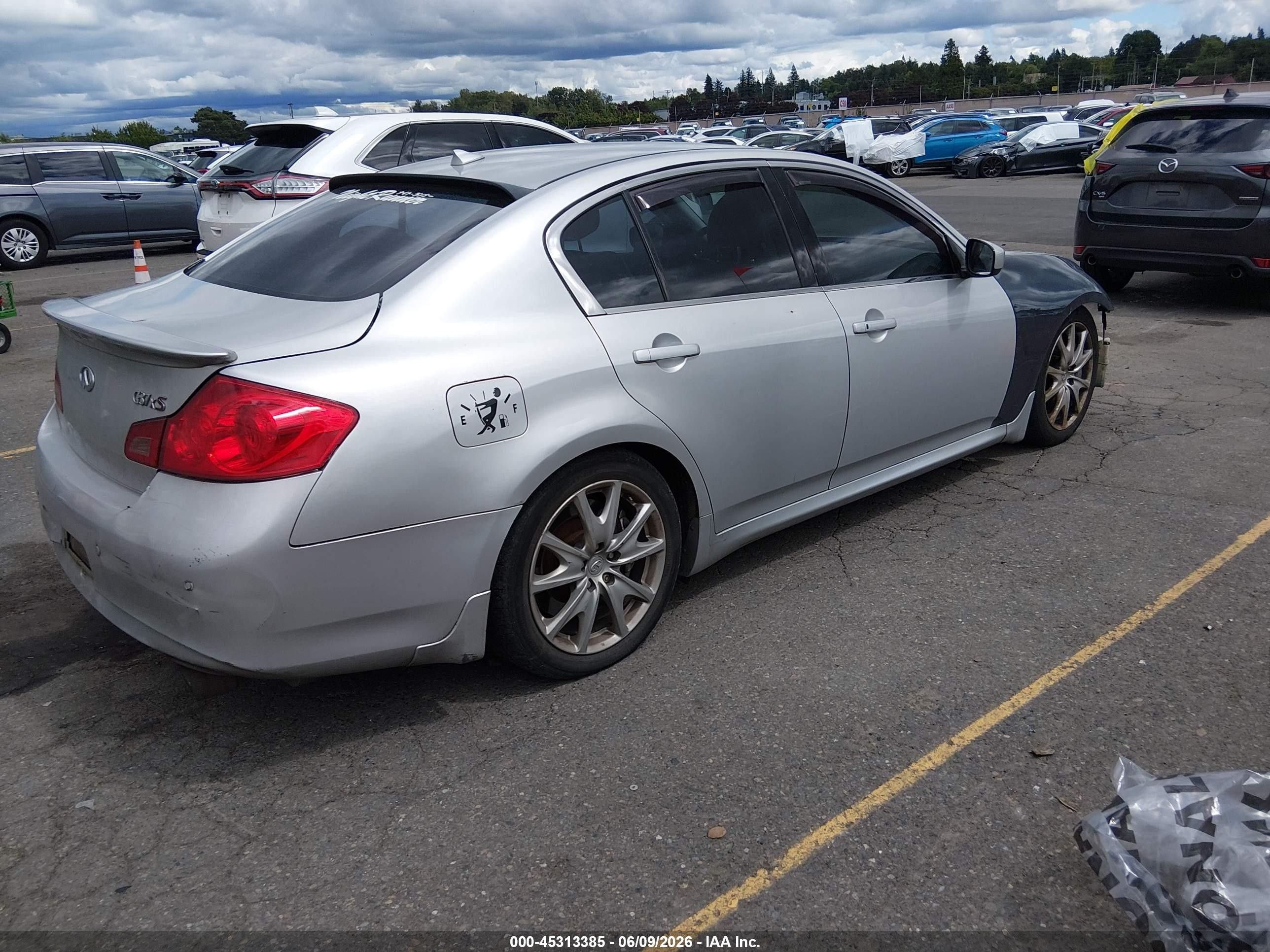 2010 Infiniti G37x   Silver vin: JN1CV6AR3AM452536