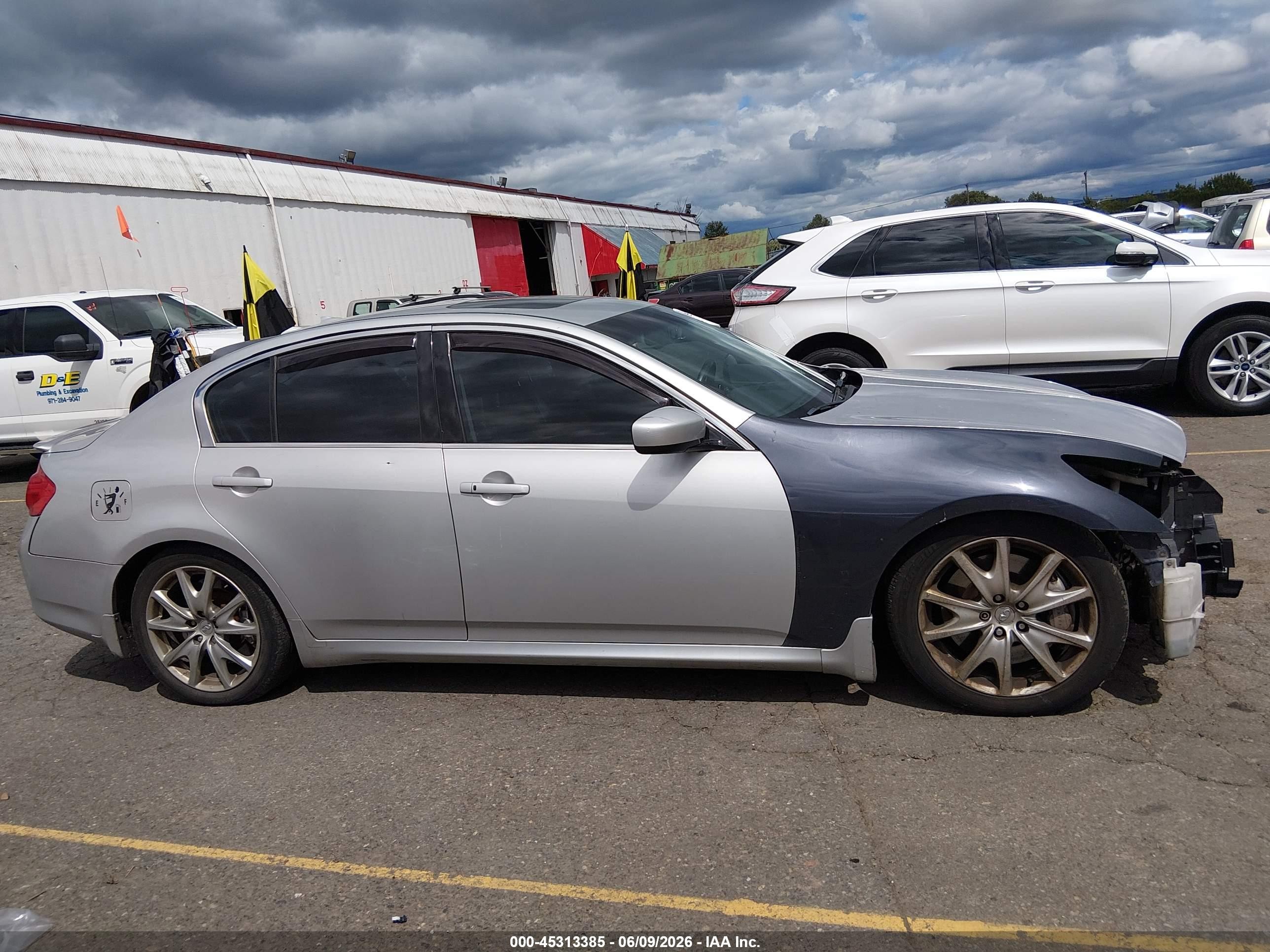 2010 Infiniti G37x   Silver vin: JN1CV6AR3AM452536