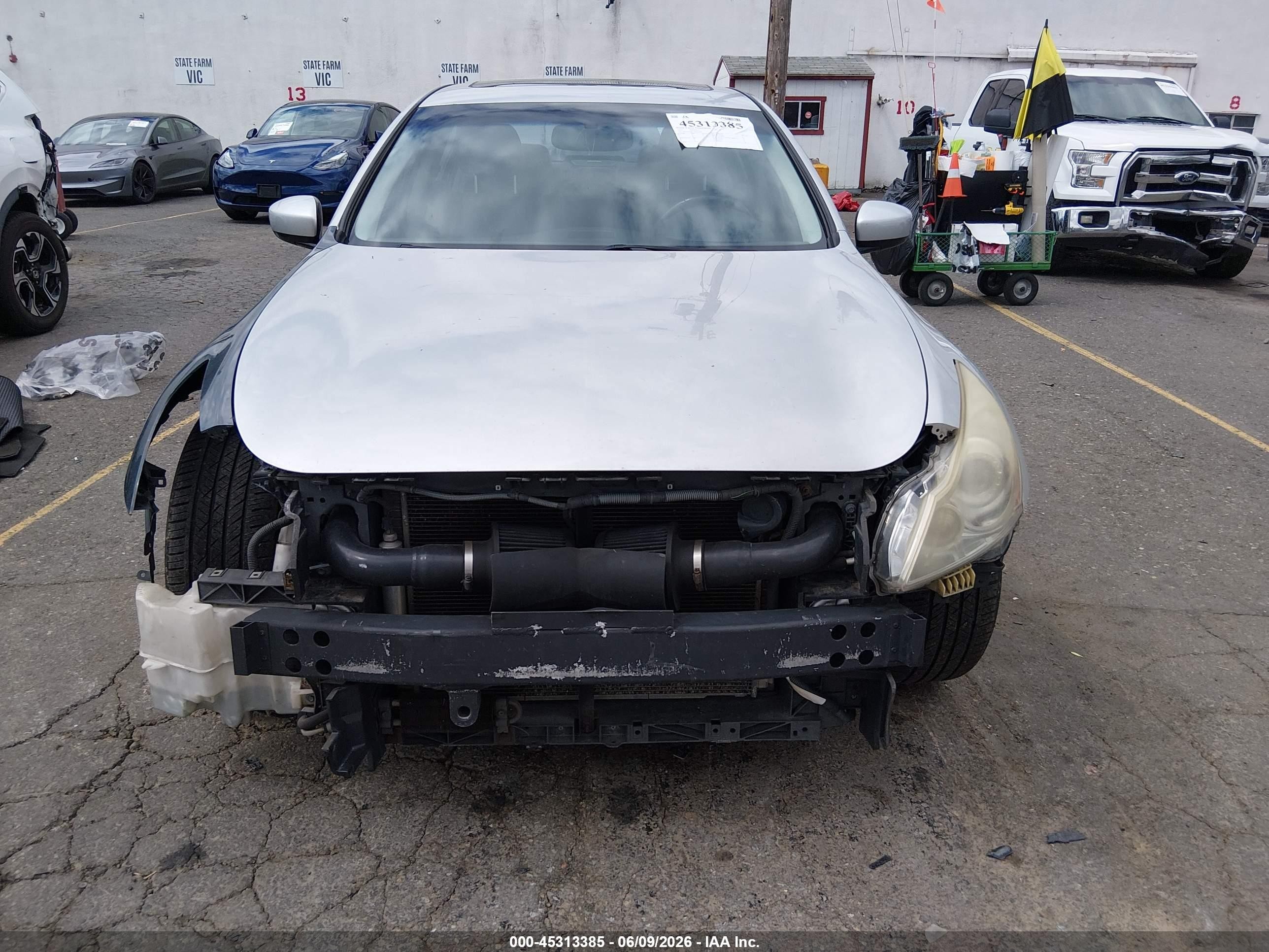 2010 Infiniti G37x   Silver vin: JN1CV6AR3AM452536