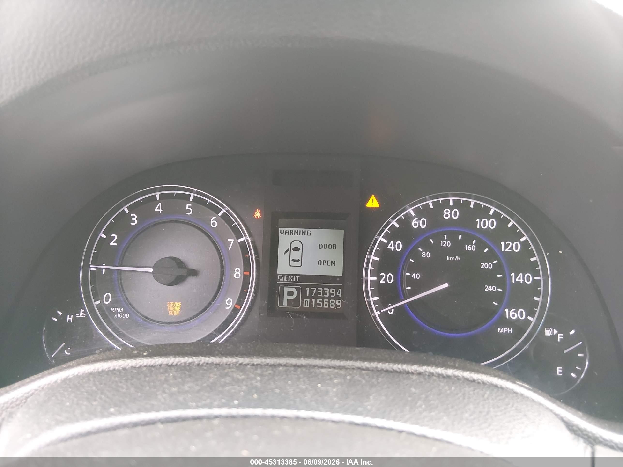 2010 Infiniti G37x   Silver vin: JN1CV6AR3AM452536