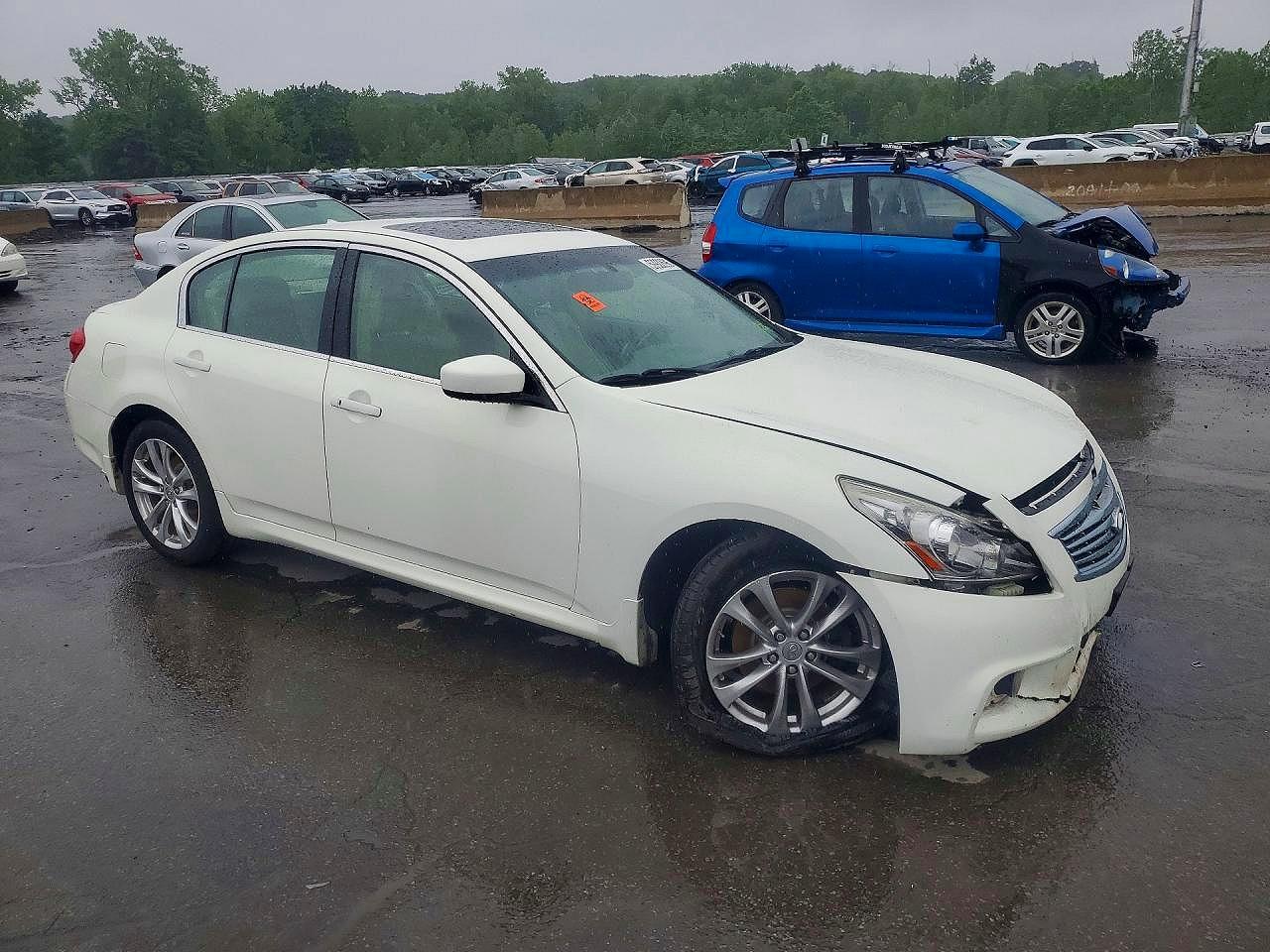 2010 Infiniti G37 Белый vin: JN1CV6AR3AM454027