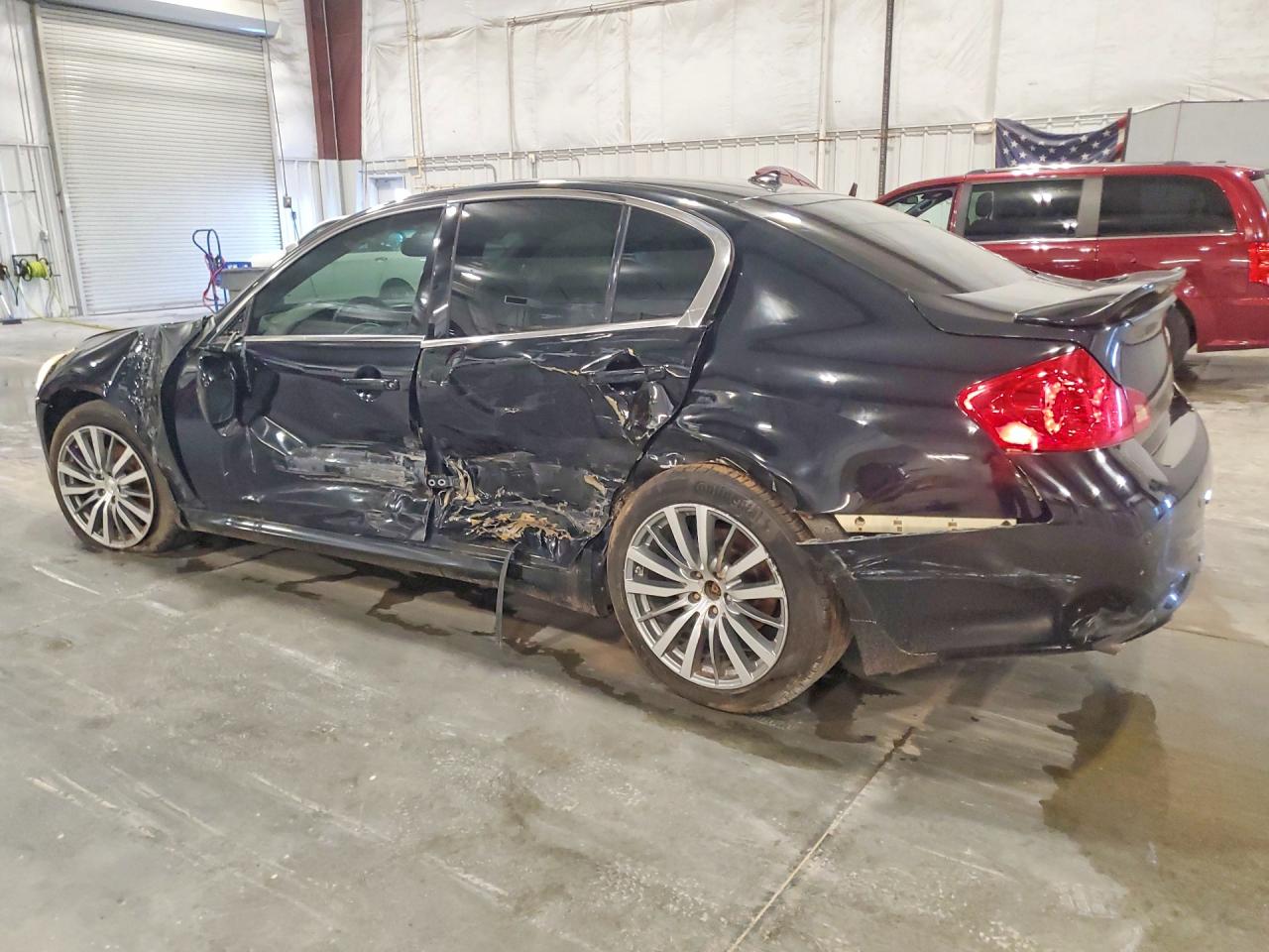 2011 Infiniti G37 Black vin: JN1CV6AR3BM354348