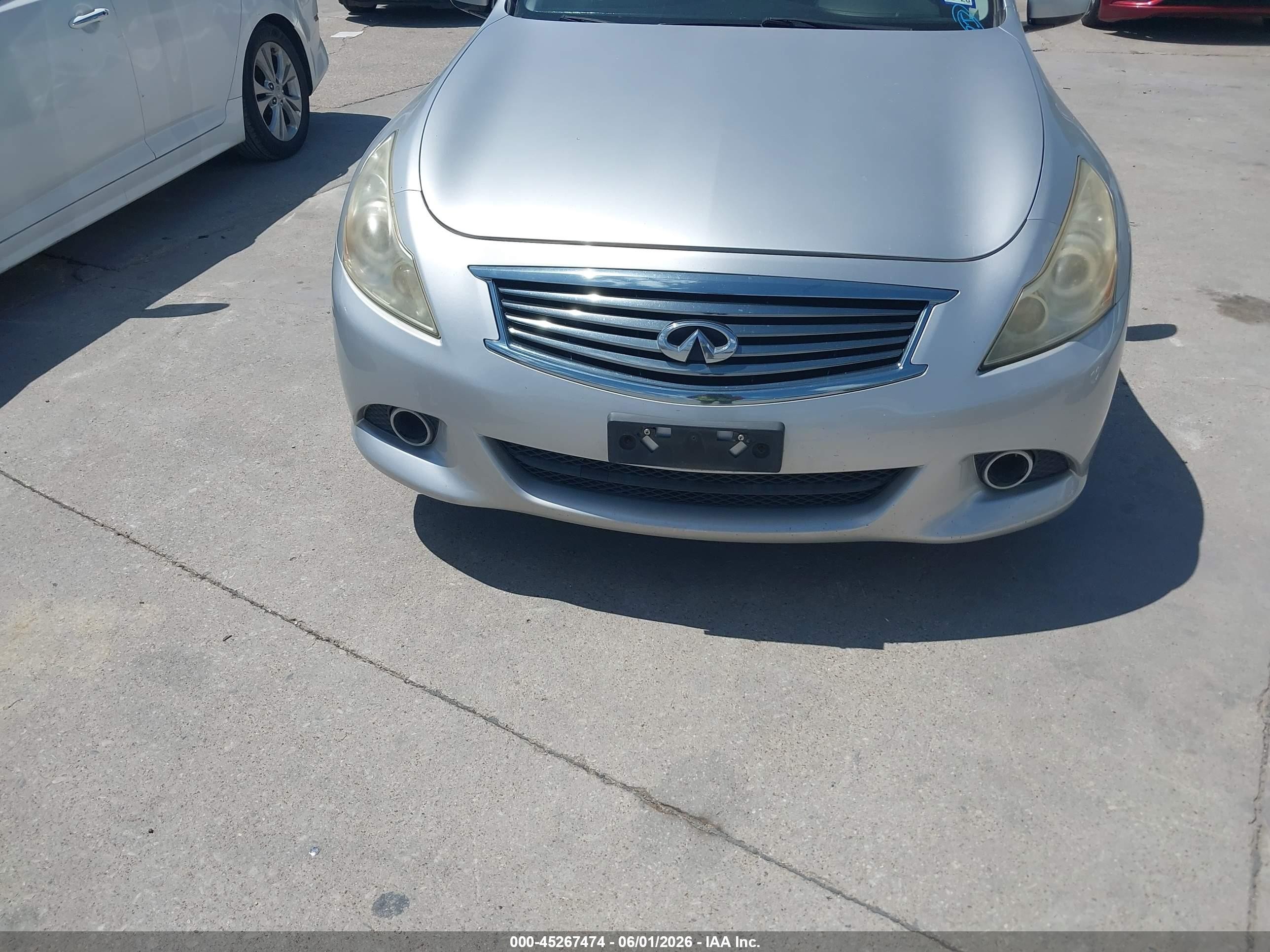 2011 Infiniti G37x Silver vin: JN1CV6AR3BM400891