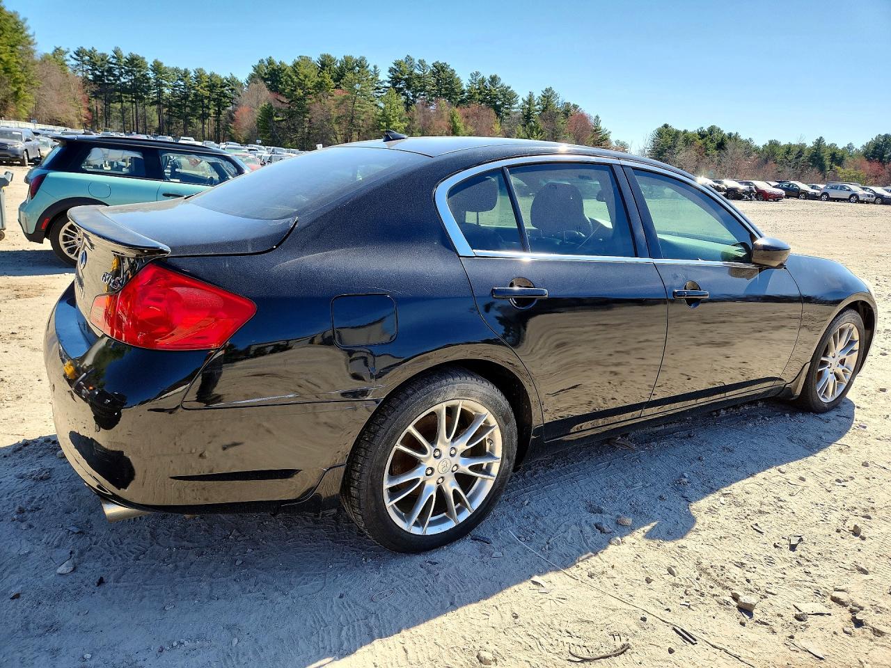 2011 Infiniti G37 Sedan X Black vin: JN1CV6AR3BM405332