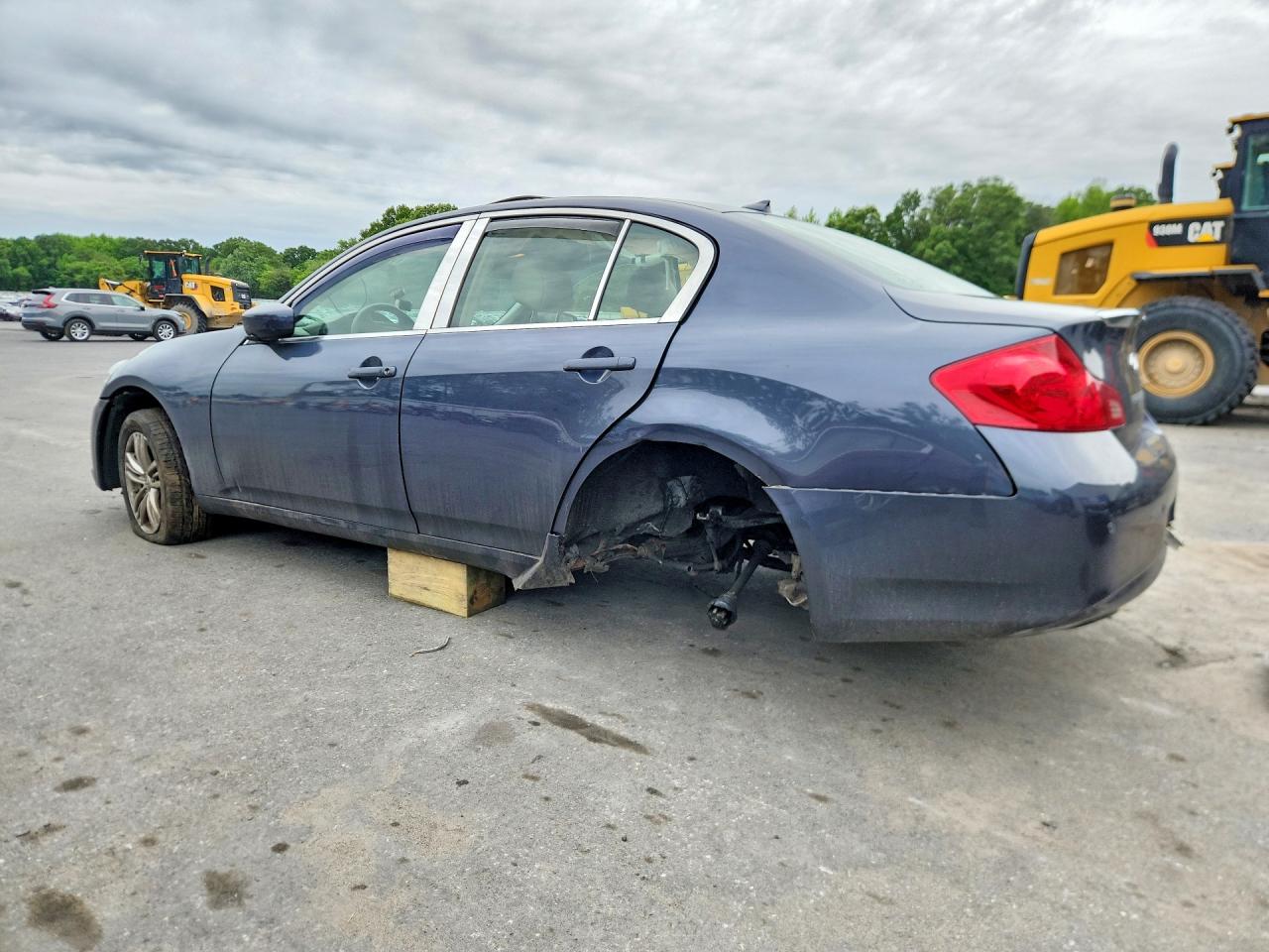 2011 Infiniti G37 Sedan X Blue vin: JN1CV6AR3BM412202
