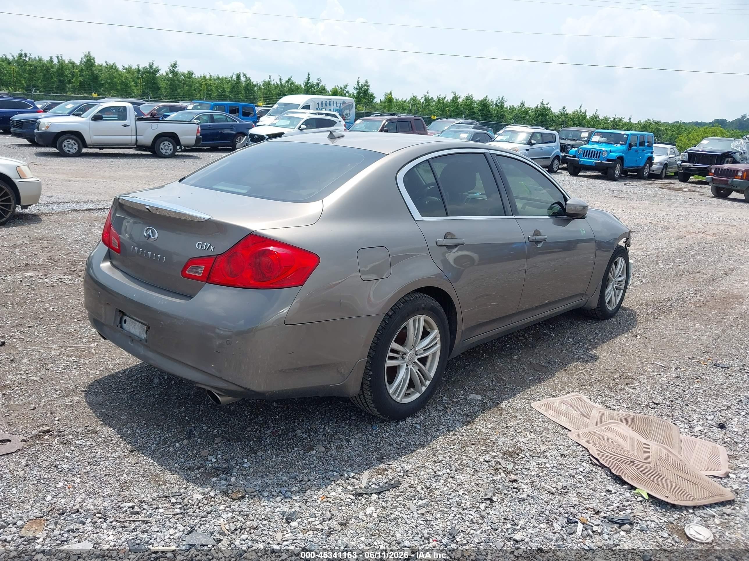 2012 Infiniti G37x   Champagne vin: JN1CV6AR3CM674383