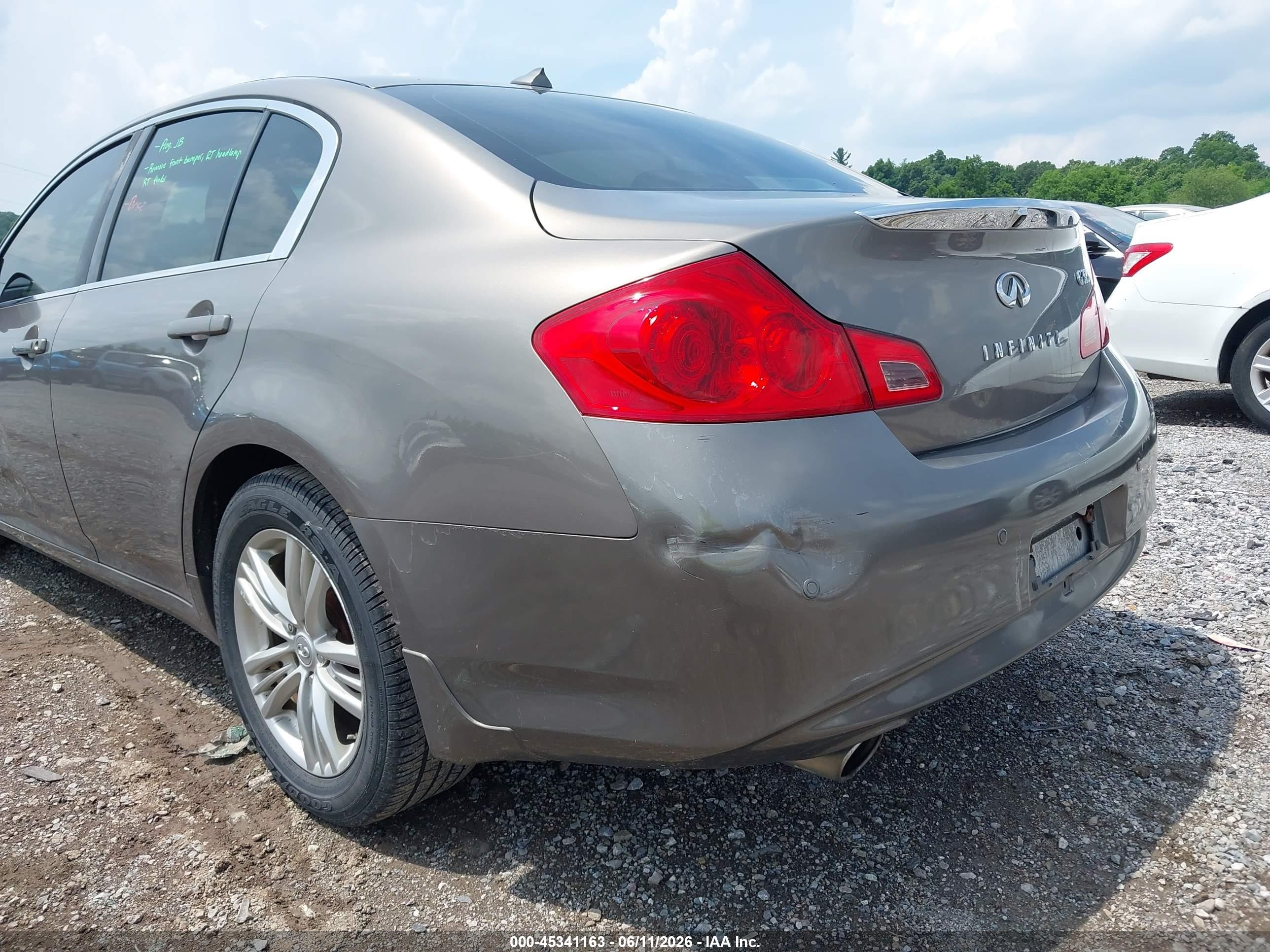 2012 Infiniti G37x   Champagne vin: JN1CV6AR3CM674383
